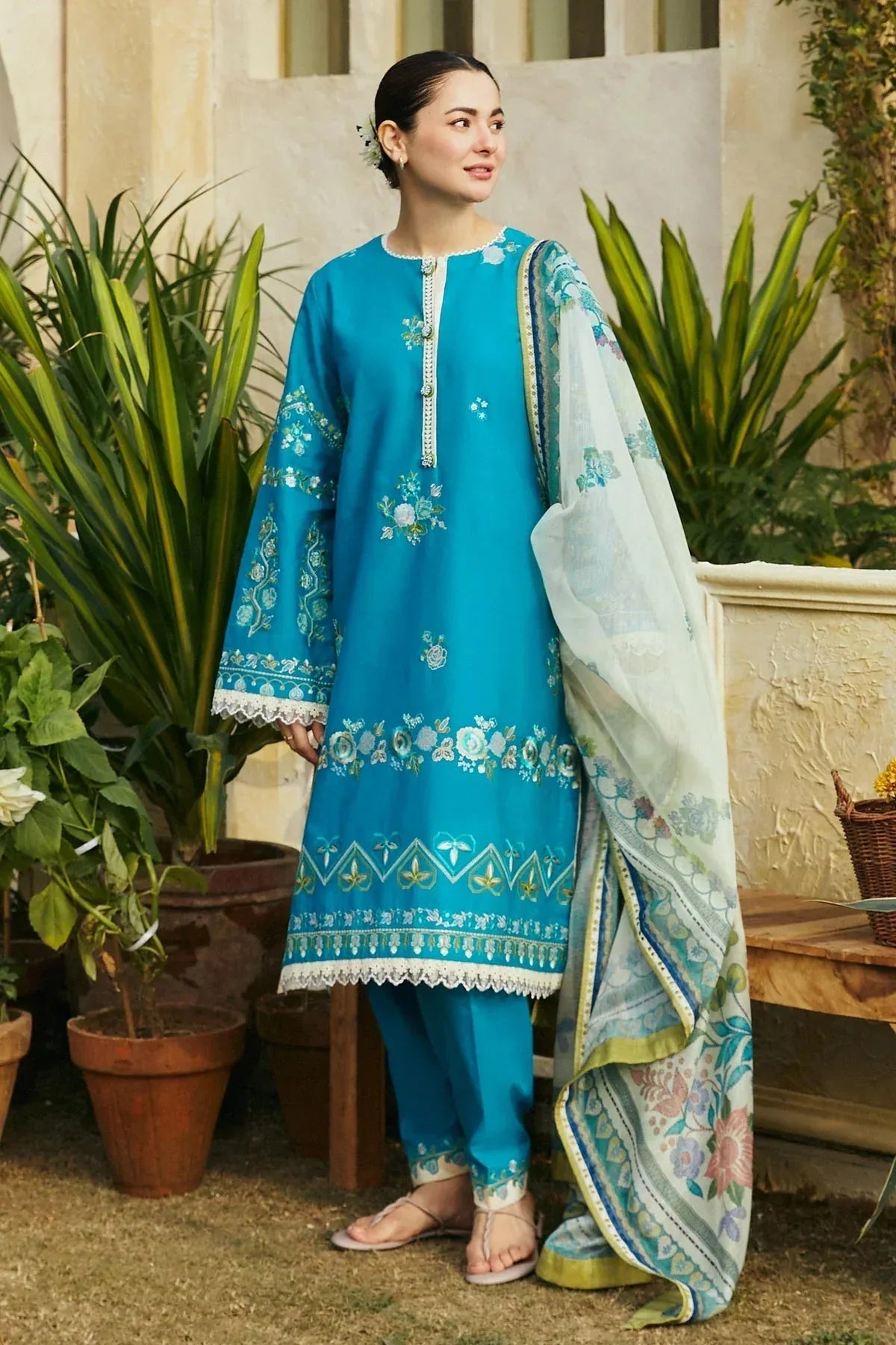 Zara Shahjahan | Coco Lawn 24 | ZOYA-8B - Rang-e-Khaas