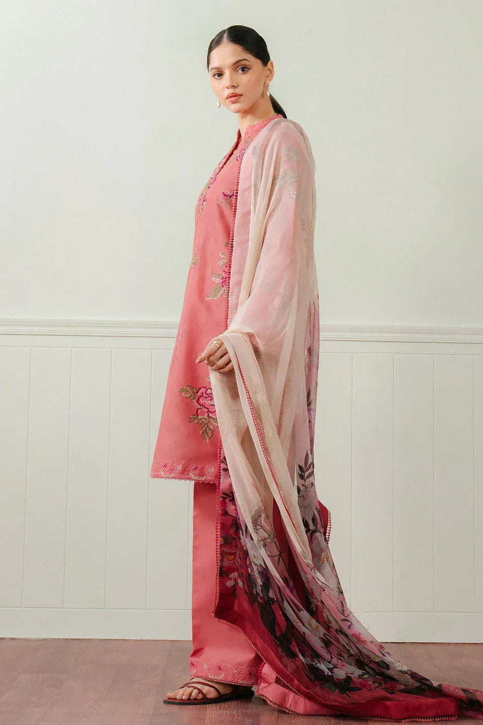 Zara Shahjahan | Coco Lawn 25 | FREYA-4A - Rang-e-Khaas