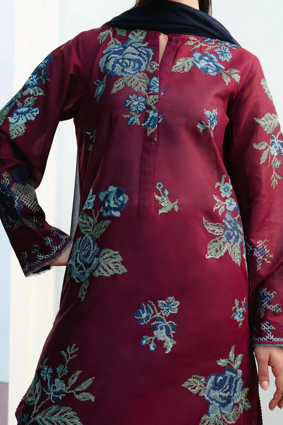 Zara Shahjahan | Coco Lawn 25 | FREYA-4B - Rang-e-Khaas