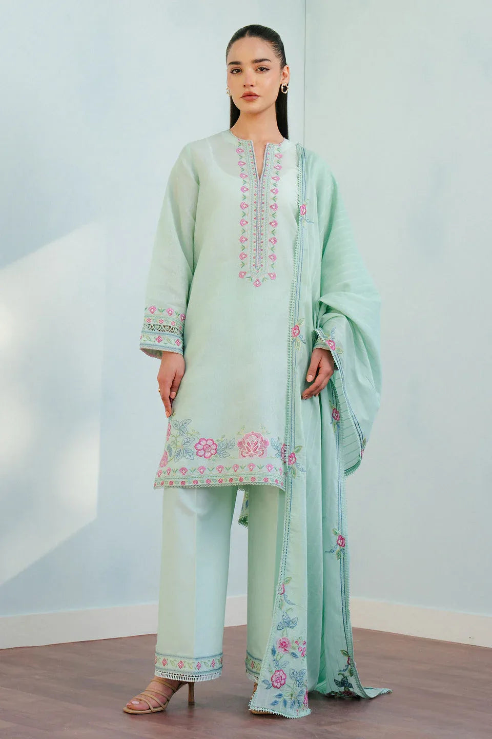 Zara Shahjahan | Coco Lawn 25 | INDI-9A - Rang-e-Khaas