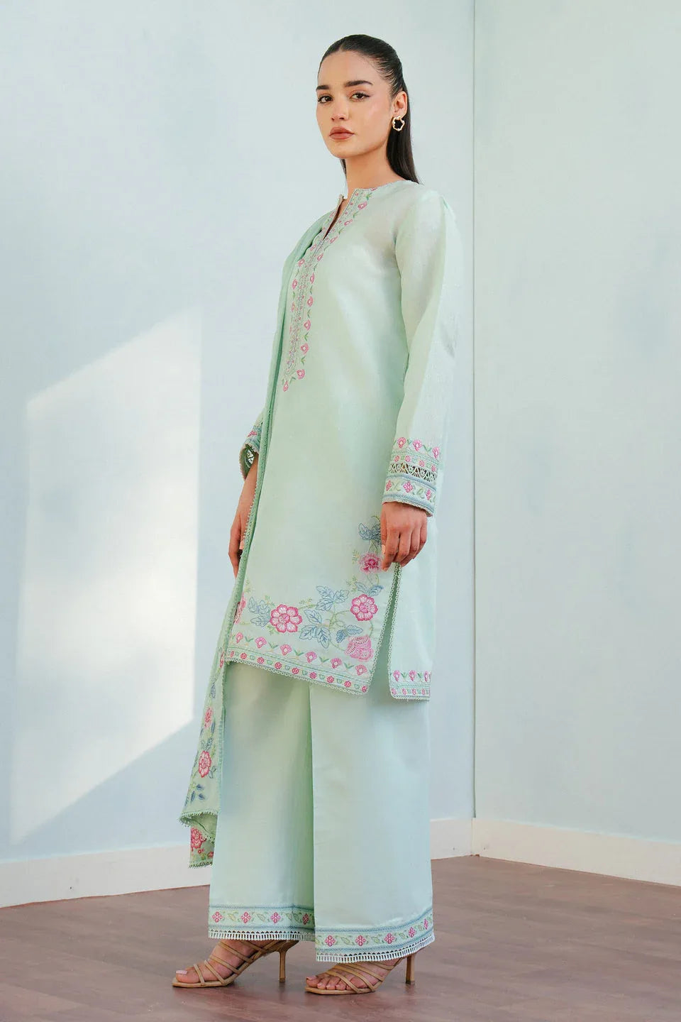 Zara Shahjahan | Coco Lawn 25 | INDI-9A - Rang-e-Khaas