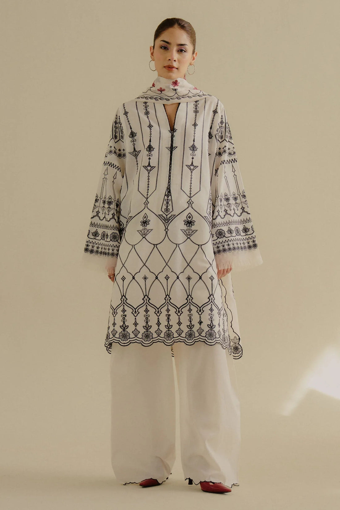 Zara Shahjahan | Coco Lawn 25 | Iris-2B - Rang-e-Khaas