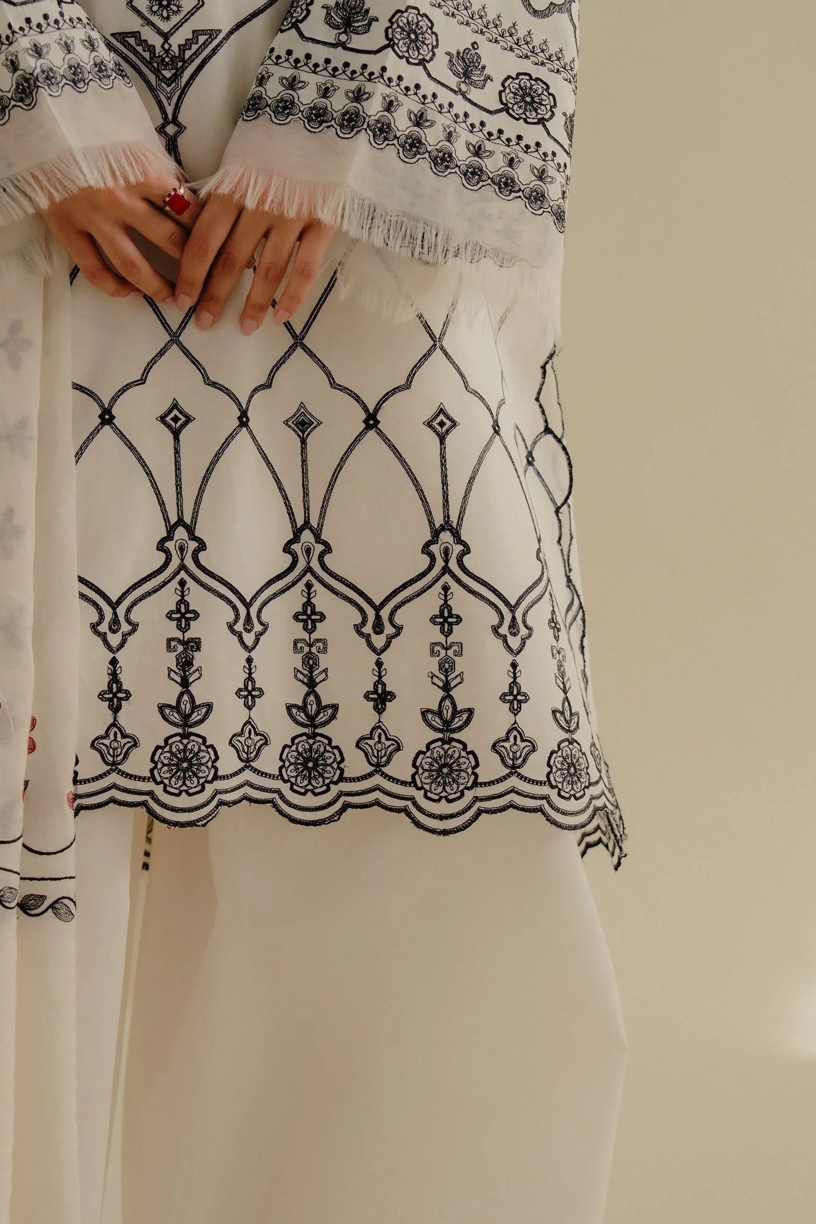 Zara Shahjahan | Coco Lawn 25 | Iris-2B - Rang-e-Khaas