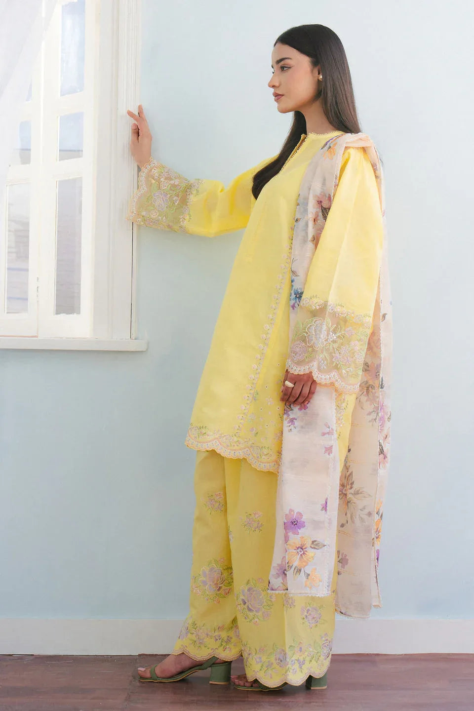 Zara Shahjahan | Coco Lawn 25 | MEADOW-8A - Rang-e-Khaas