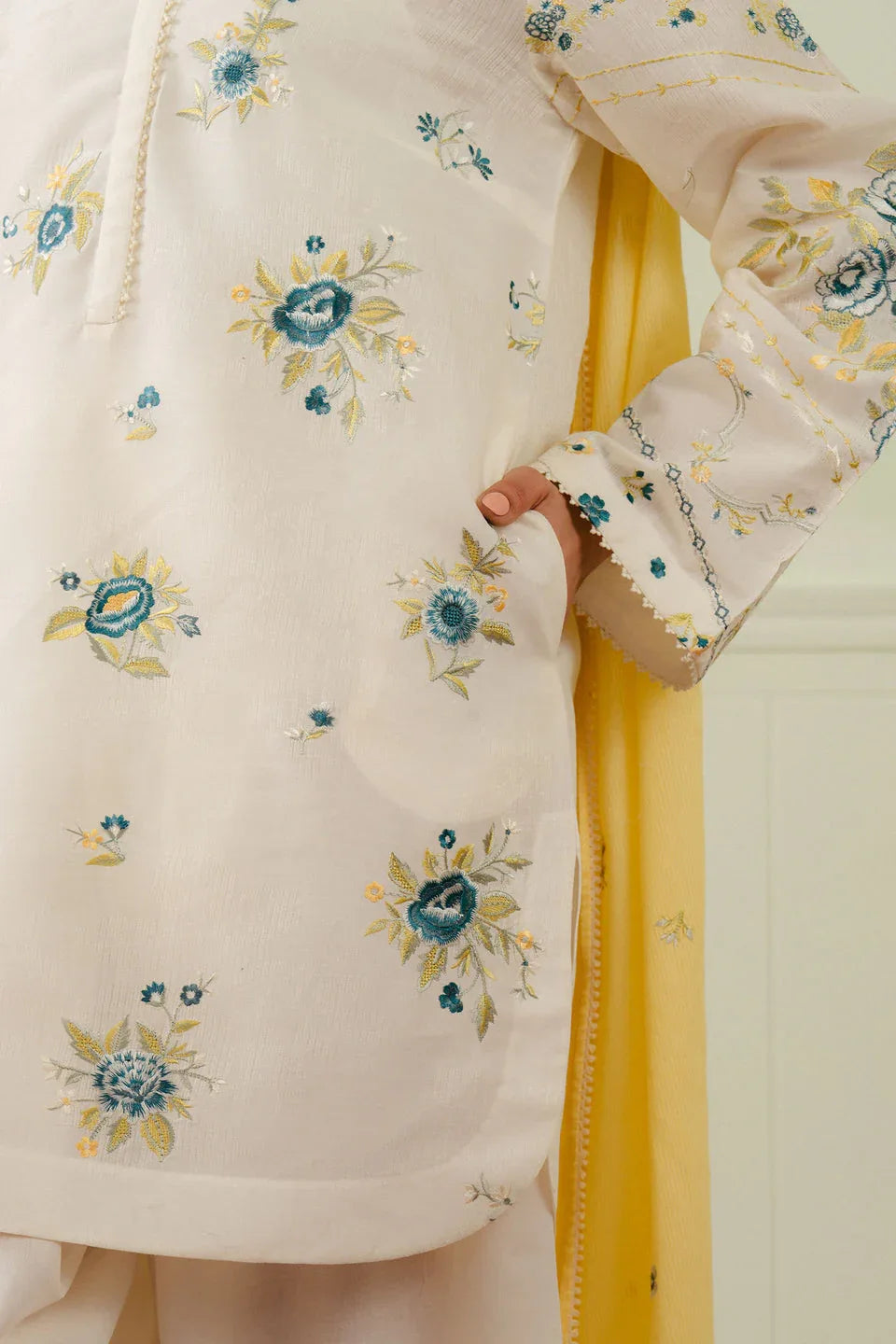 Zara Shahjahan | Coco Lawn 25 | NORA-10B - Rang-e-Khaas