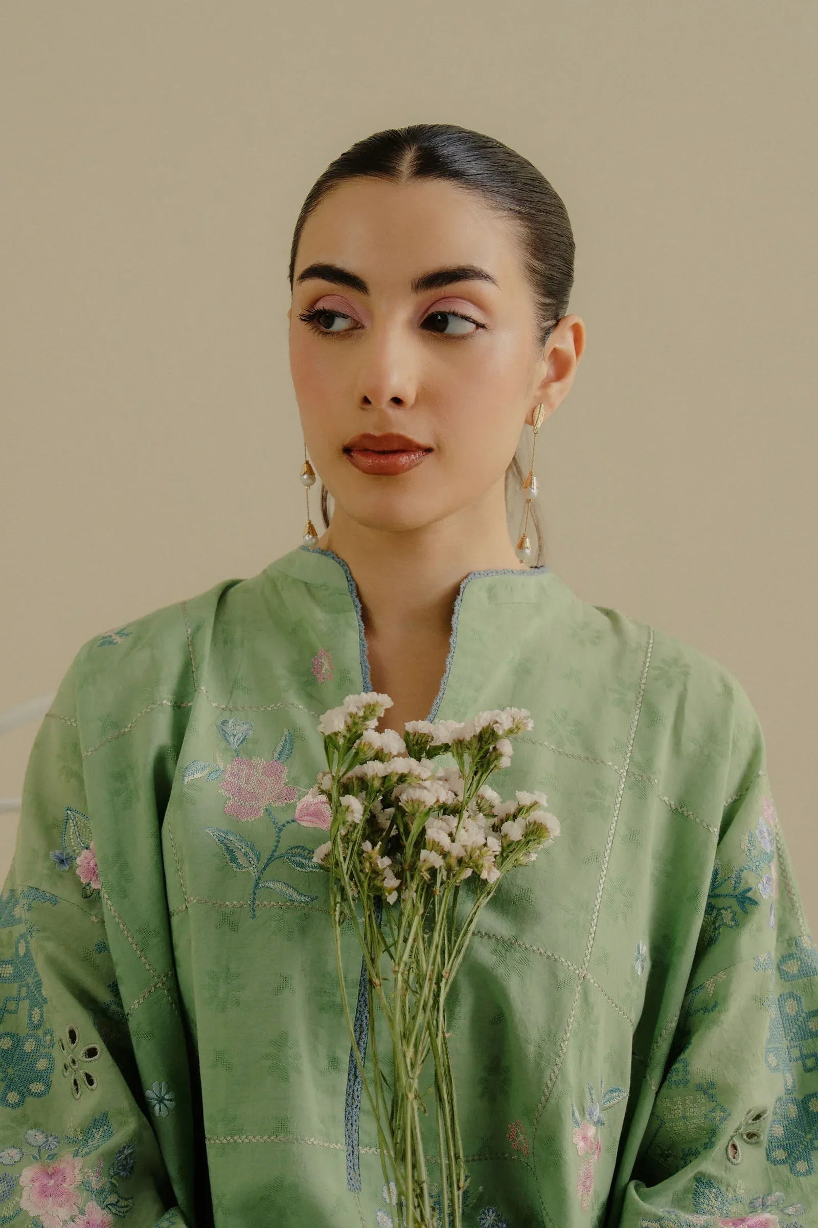 Zara Shahjahan | Coco Lawn 25 | Sufa-5A - Rang-e-Khaas