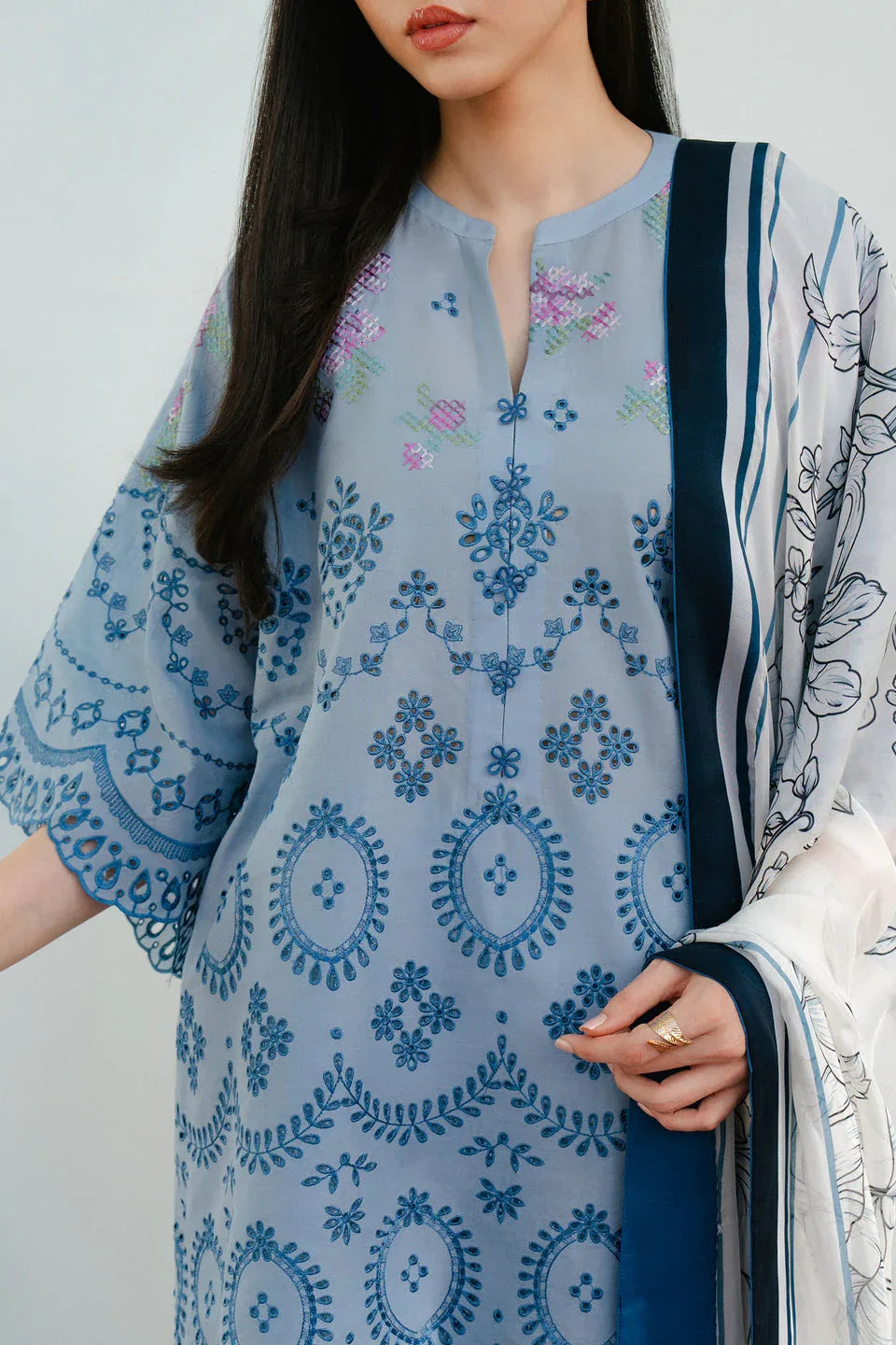 Zara Shahjahan | Coco Lawn 25 | VALI-6B - Rang-e-Khaas