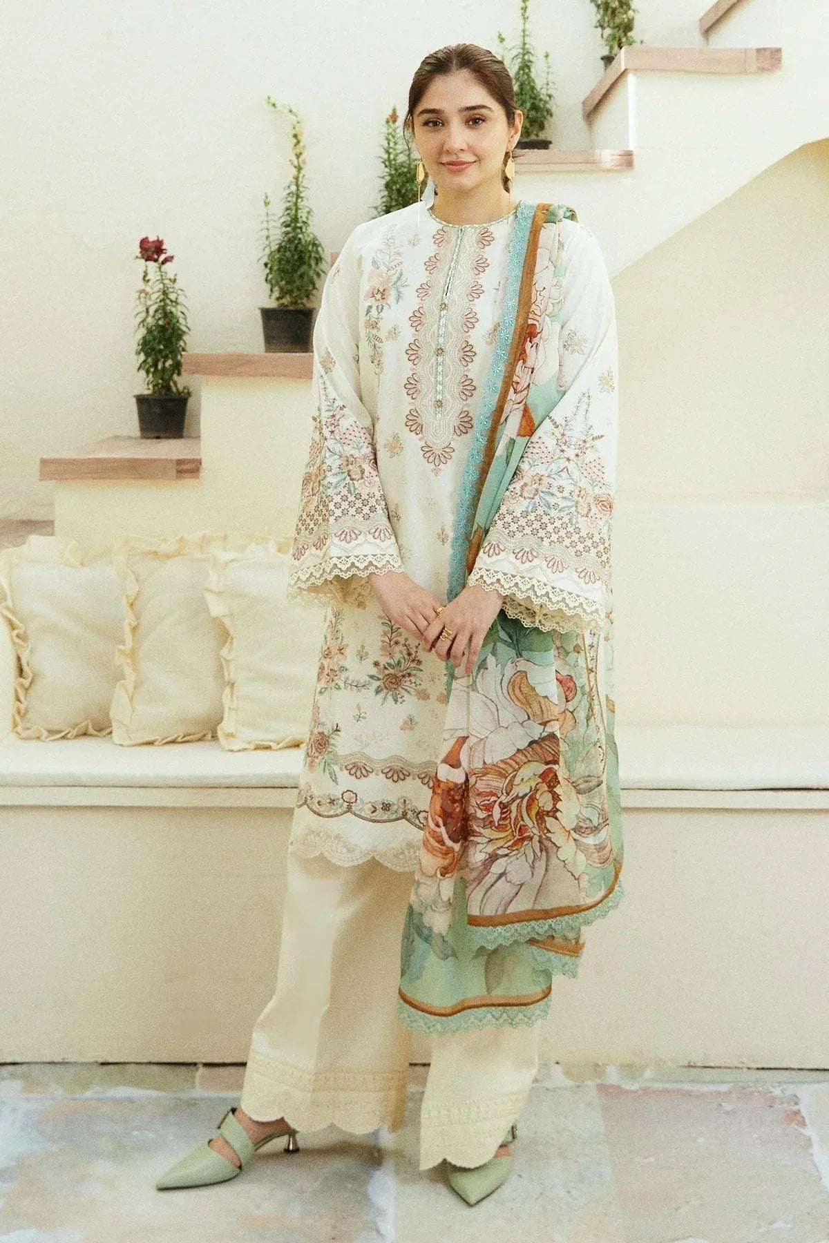 Zara Shahjahan | Coco Lawn Eid Edit 24 | IVORY-D10 - Rang-e-Khaas