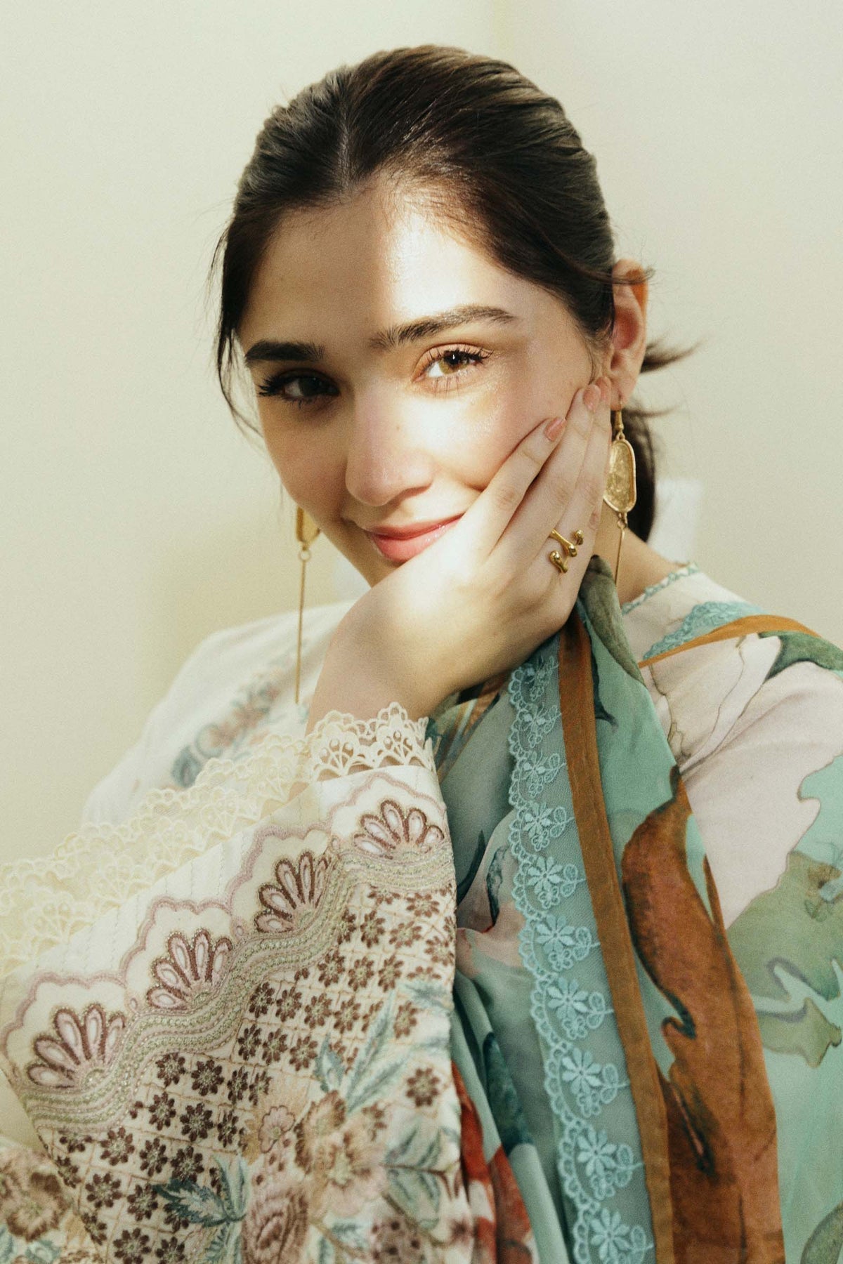 Zara Shahjahan | Coco Lawn Eid Edit 24 | IVORY-D10 - Rang-e-Khaas