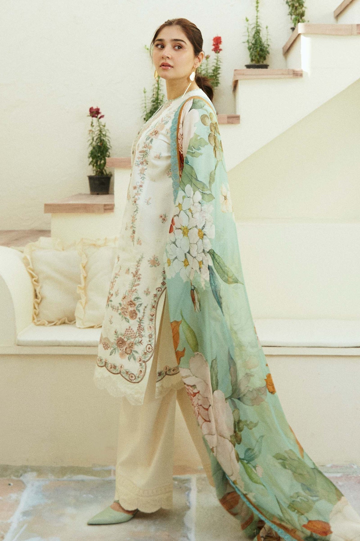 Zara Shahjahan | Coco Lawn Eid Edit 24 | IVORY-D10 - Rang-e-Khaas