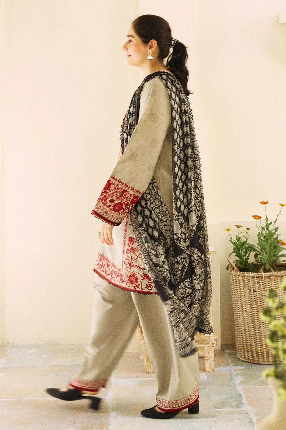 Zara Shahjahan | Coco Lawn Eid Edit 24 | SABAH-D7 - Rang-e-Khaas
