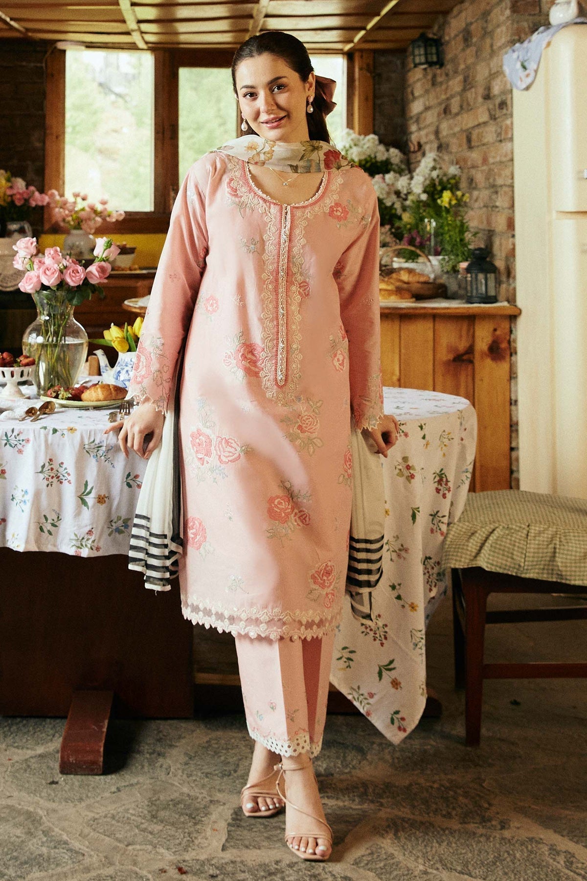 Zara Shahjahan | Coco Lawn Vol 2 | MIREA-3B - Rang-e-Khaas
