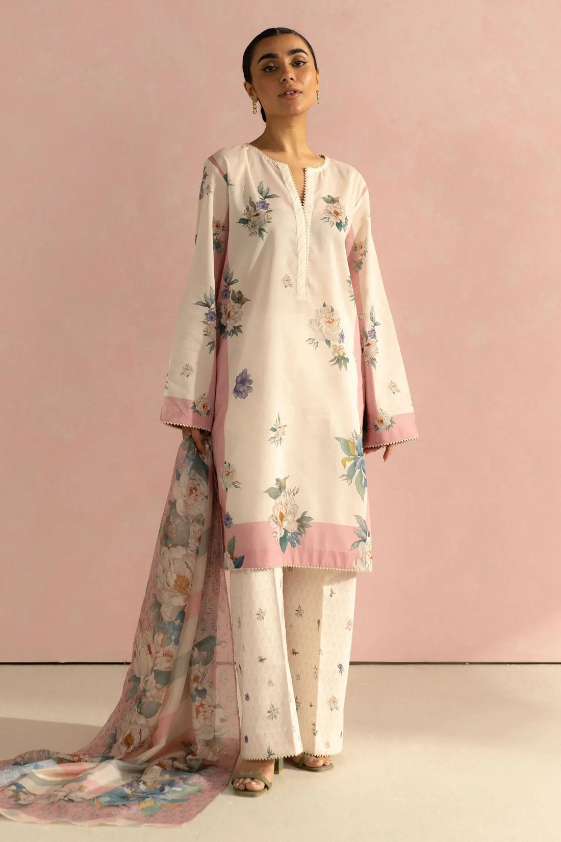 Zara Shahjahan | Coco Prints 25 | Sofia-2B - Rang-e-Khaas