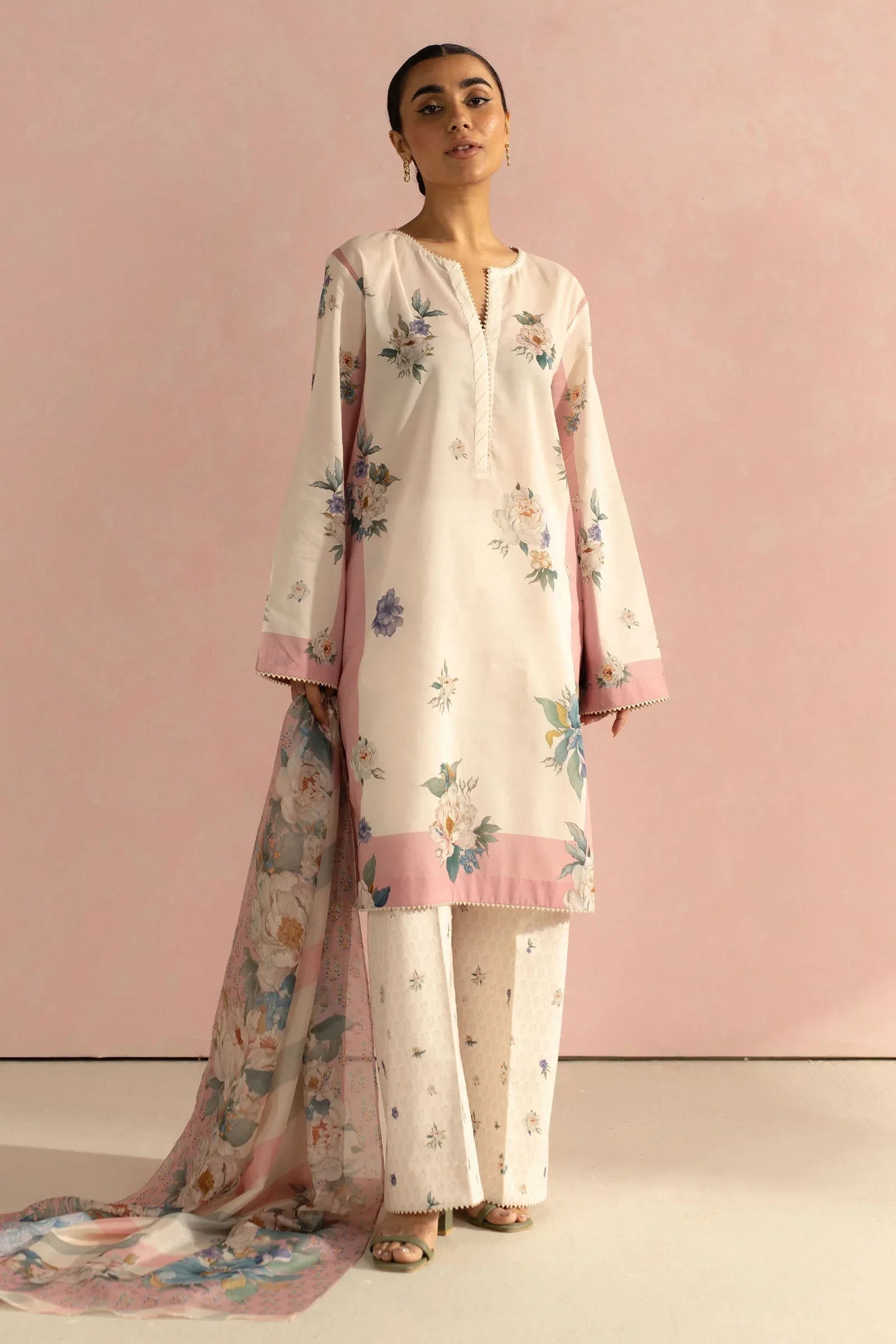 Zara Shahjahan | Coco Prints 25 | Sofia-2B - Rang-e-Khaas