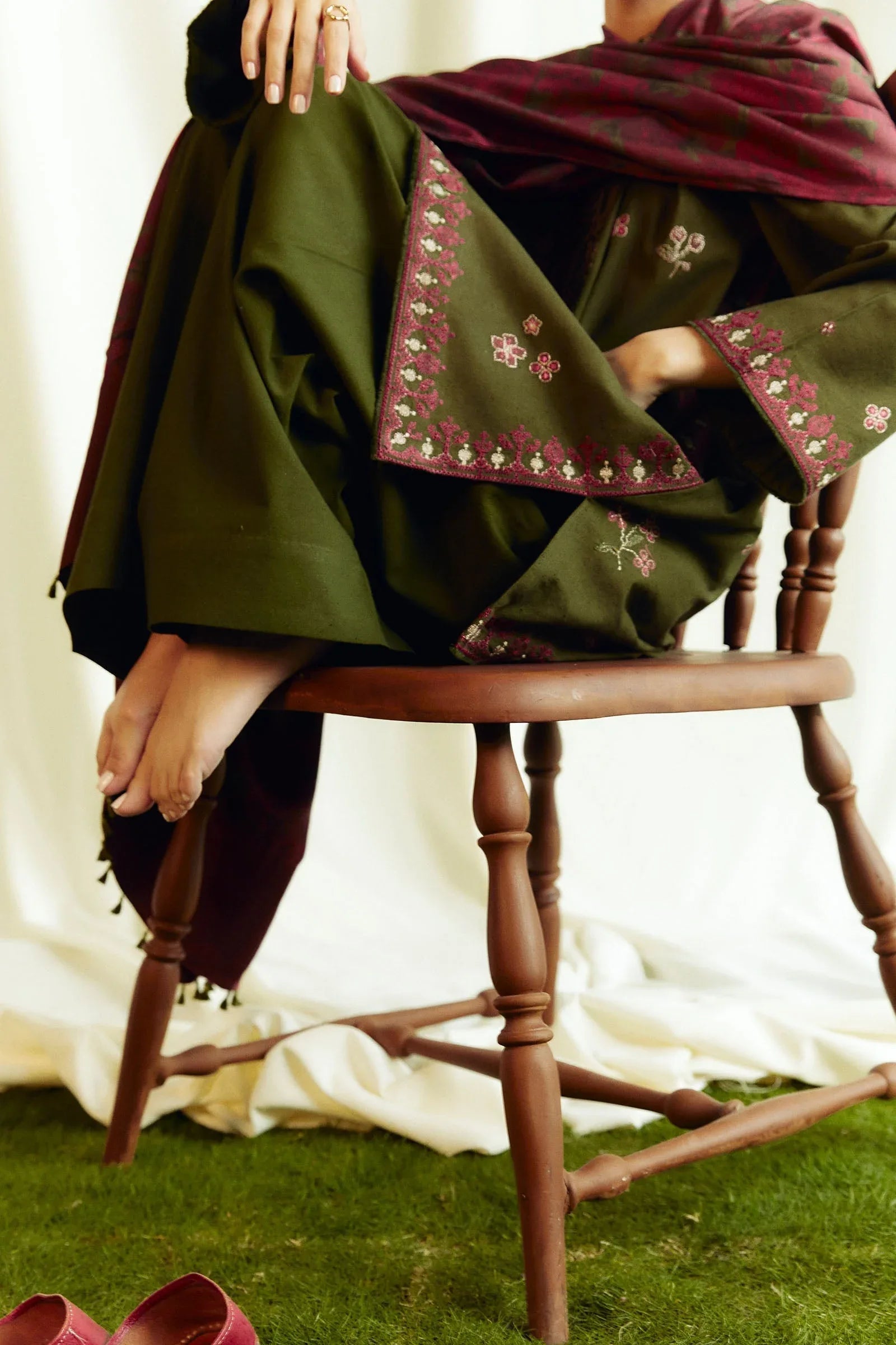 Zara Shahjahan | Coco Winter 24 | Amethyst-8B - Rang-e-Khaas