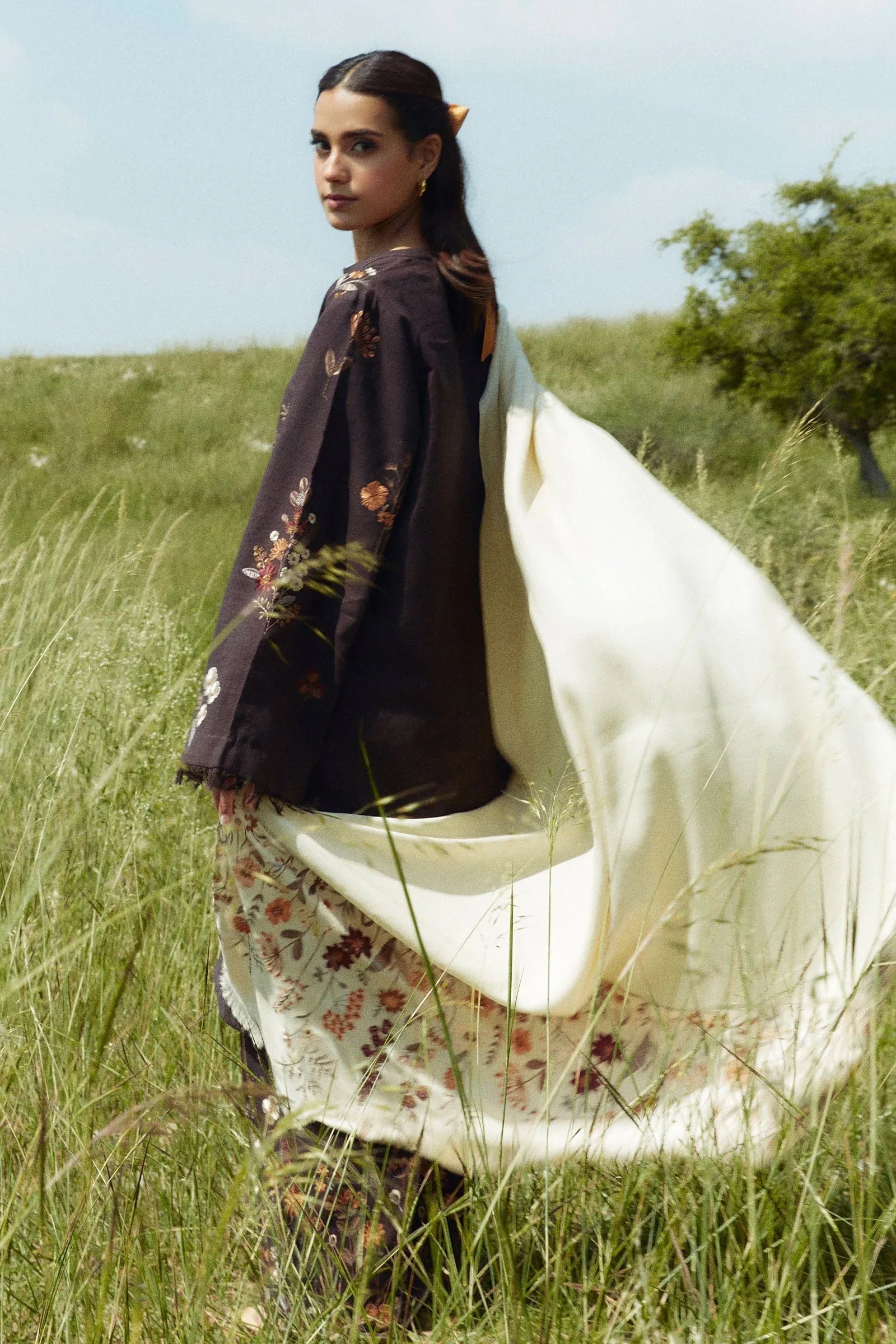 Zara Shahjahan | Coco Winter 24 | Citrine-2A - Rang-e-Khaas