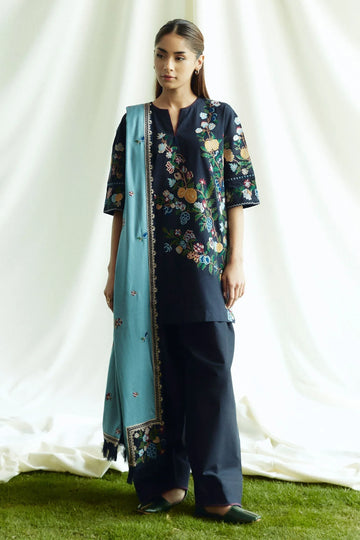 Zara Shahjahan | Coco Winter 24 | Onyx-7B - Rang-e-Khaas