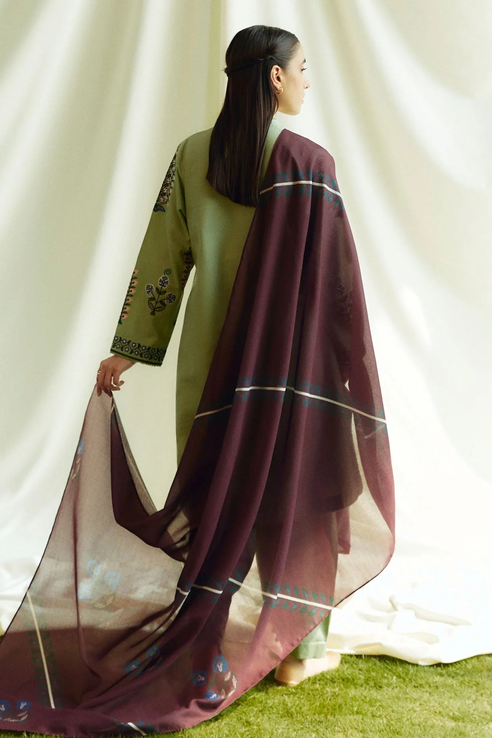 Zara Shahjahan | Coco Winter 24 | Pearl-3B - Rang-e-Khaas