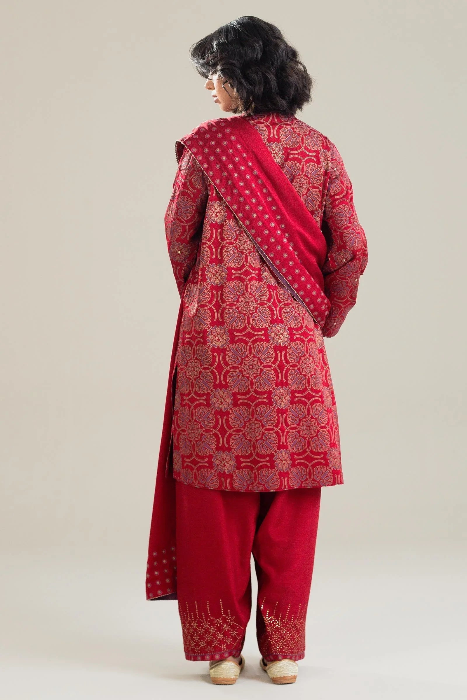 Zara Shahjahan | Handcrafted Suits | ZHC-045 - Rang-e-Khaas