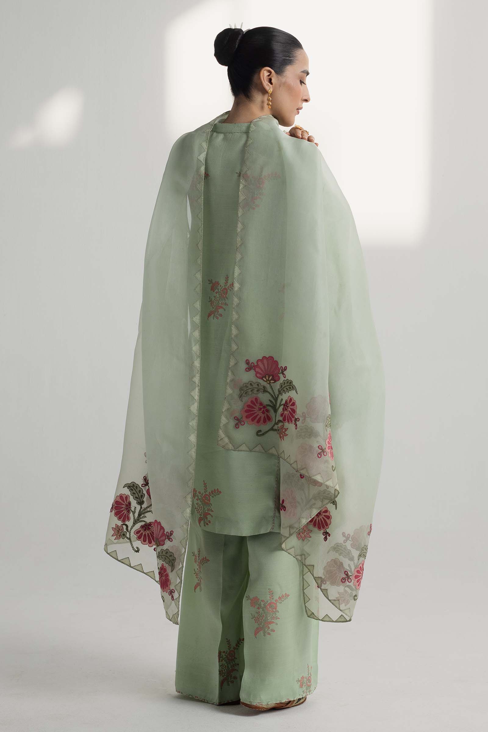 Zara Shahjahan | Handcrafted Suits | ZHC-047 - Rang-e-Khaas