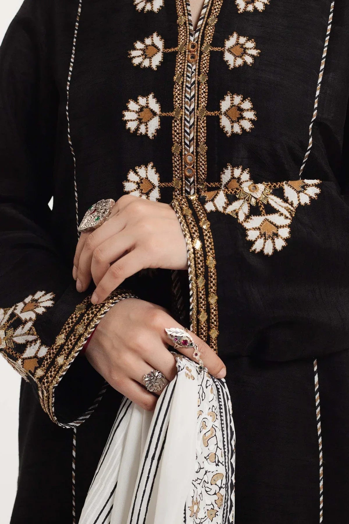 Zara Shahjahan | Handcrafted Suits | ZHC-048 - Rang-e-Khaas