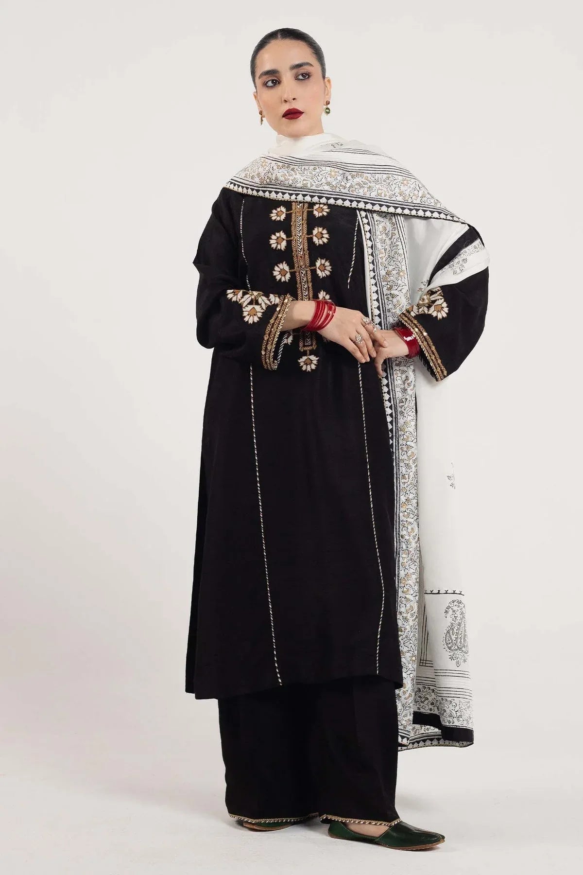 Zara Shahjahan | Handcrafted Suits | ZHC-048 - Rang-e-Khaas
