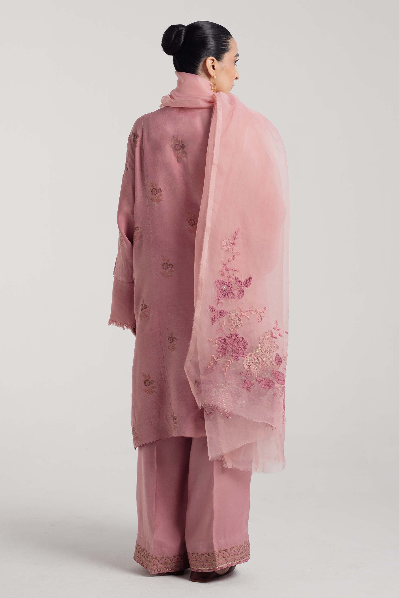 Zara Shahjahan | Handcrafted Suits | ZHC-050 - Rang-e-Khaas