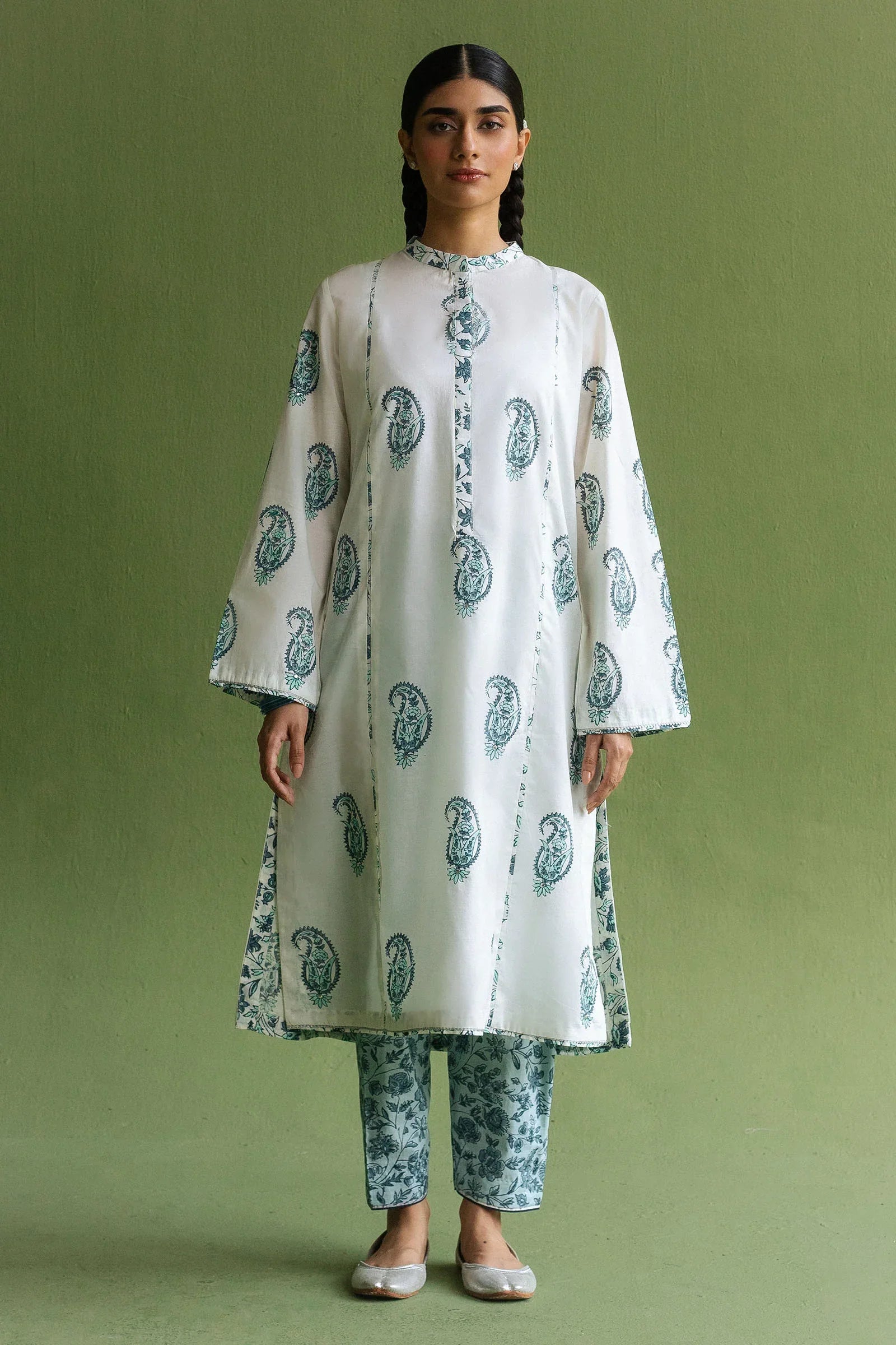 Zara Shahjahan | Handcrafted Suits | ZHC-054 - Rang-e-Khaas