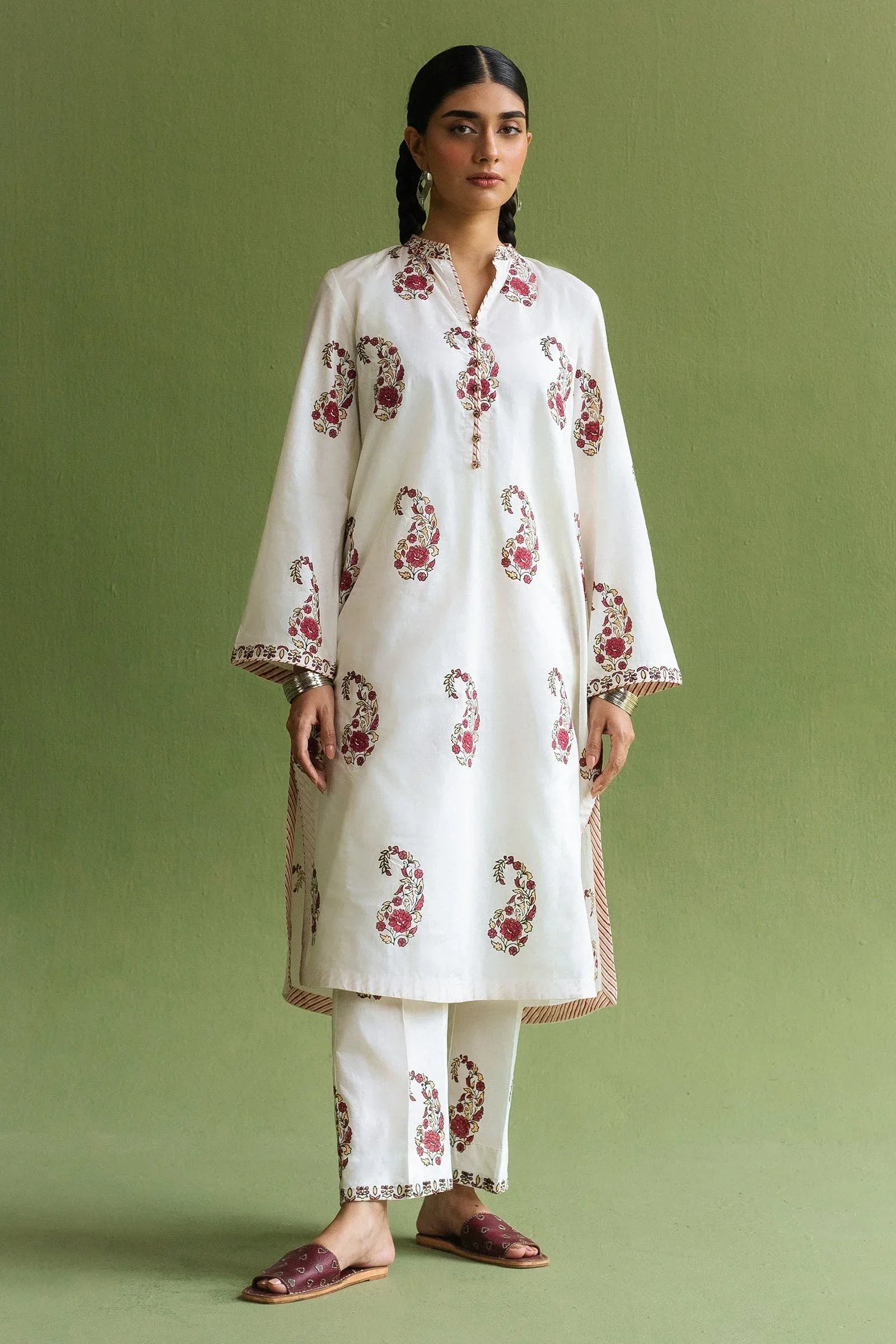 Zara Shahjahan | Handcrafted Suits | ZHC-055 - Rang-e-Khaas