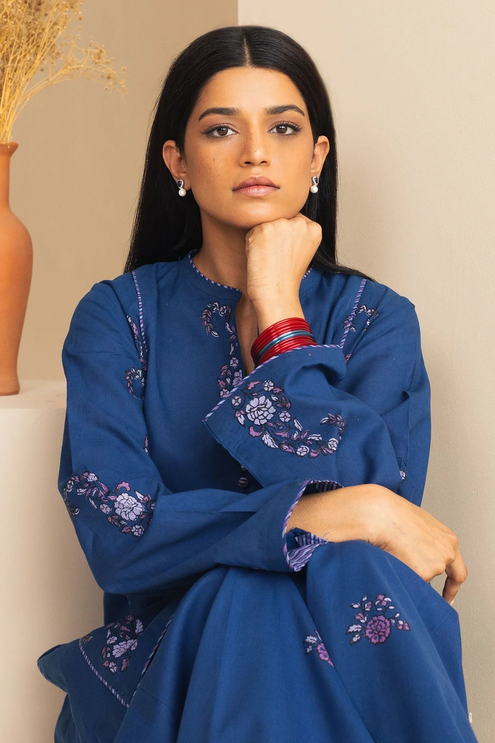 Zara Shahjahan | Handcrafted Suits | ZHC-056 - Rang-e-Khaas