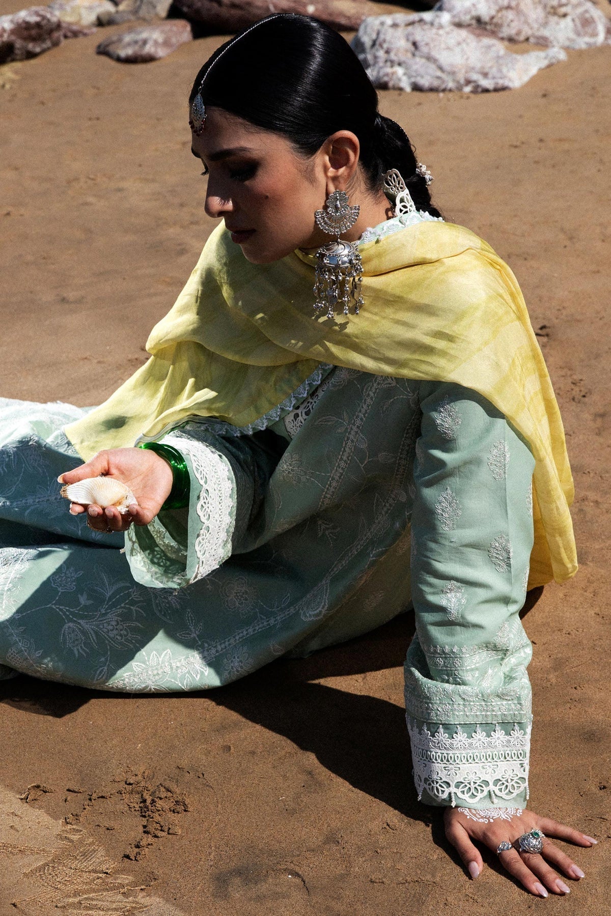 Zara Shahjahan | Luxury Lawn 24 | MAHI-1B - Rang-e-Khaas