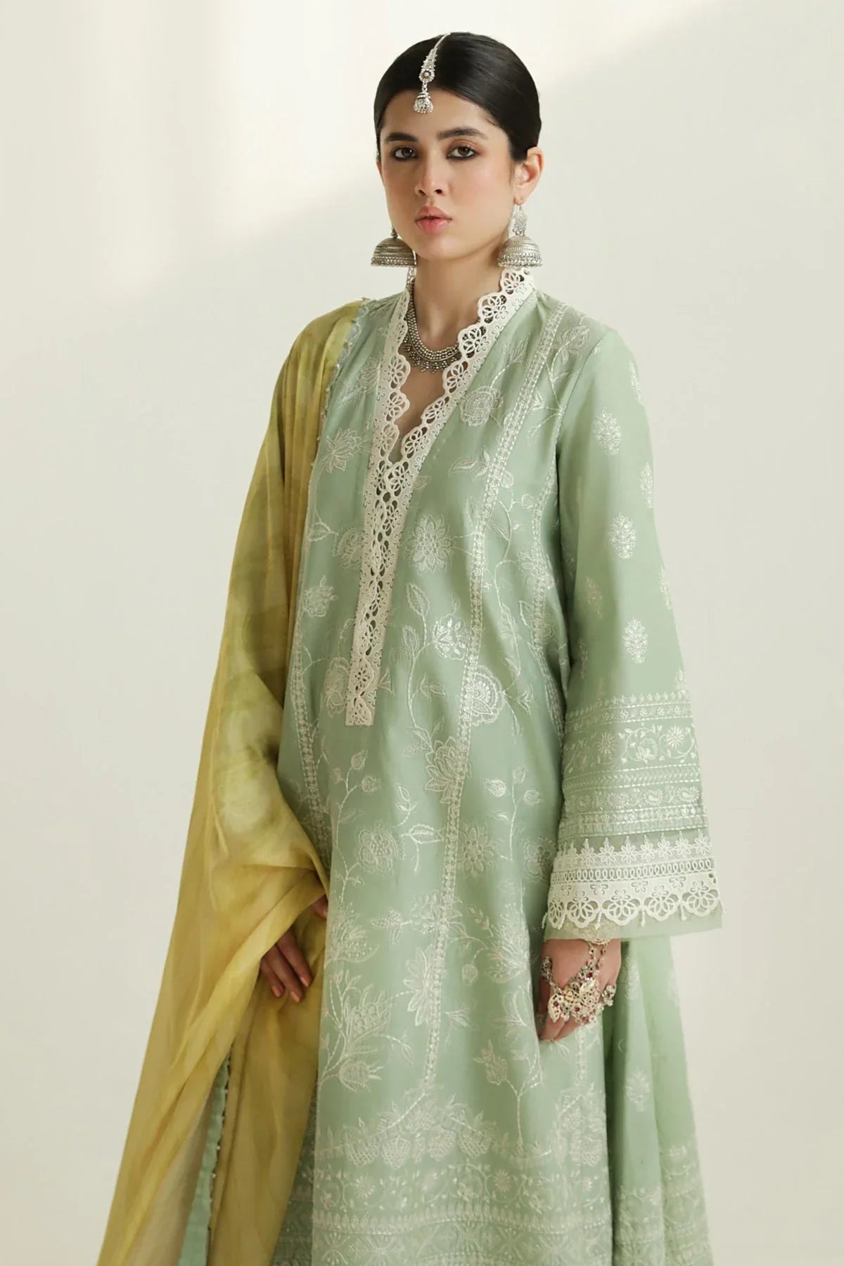 Zara Shahjahan | Luxury Lawn 24 | MAHI-1B - Rang-e-Khaas