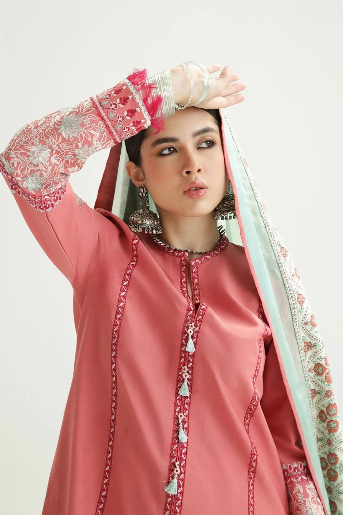 Zara Shahjahan | Luxury Lawn 24 | SANDAL-10B - Rang-e-Khaas