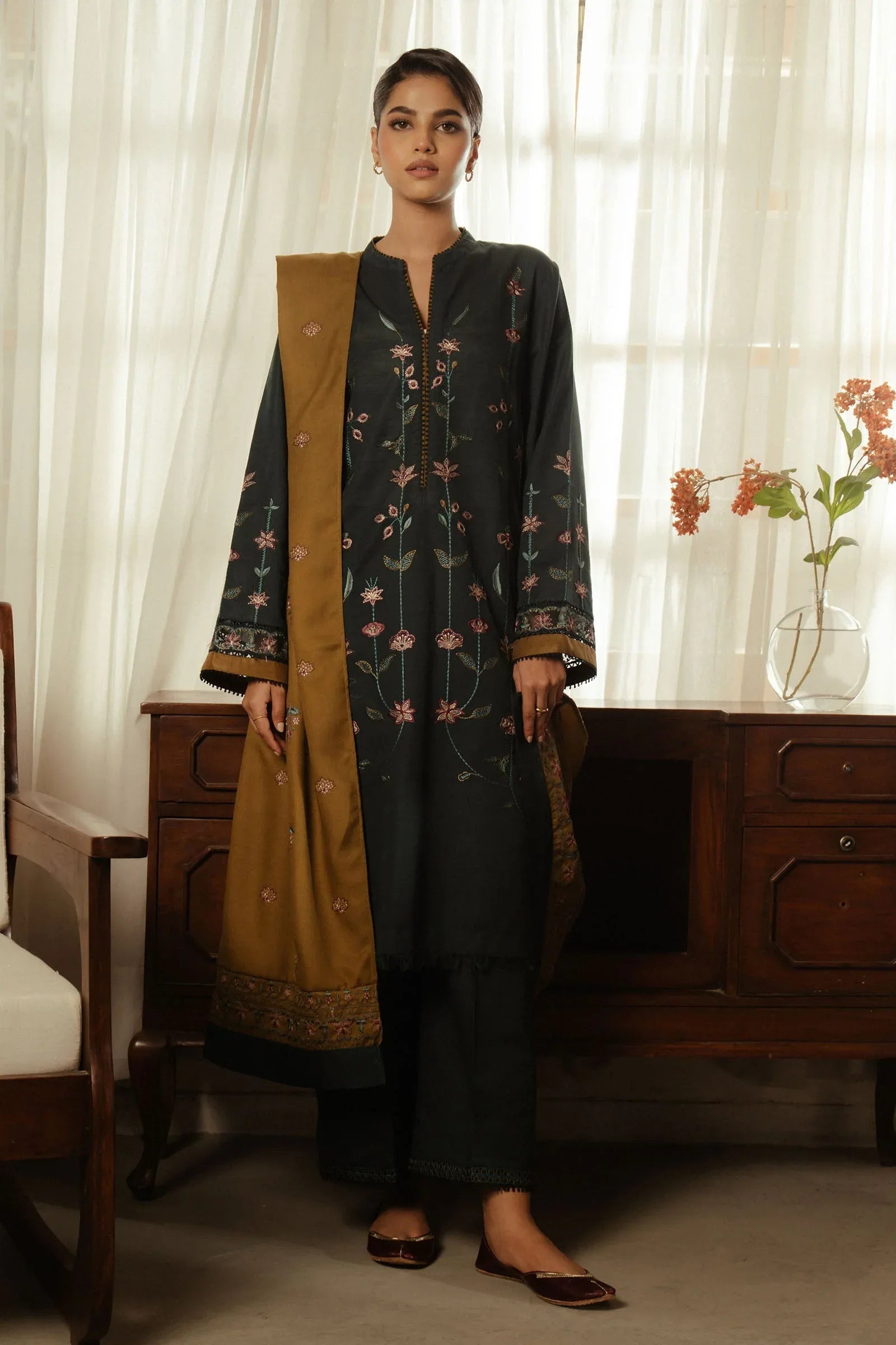Zara Shahjahan | Pret Wear | ZC-2123 - Rang-e-Khaas