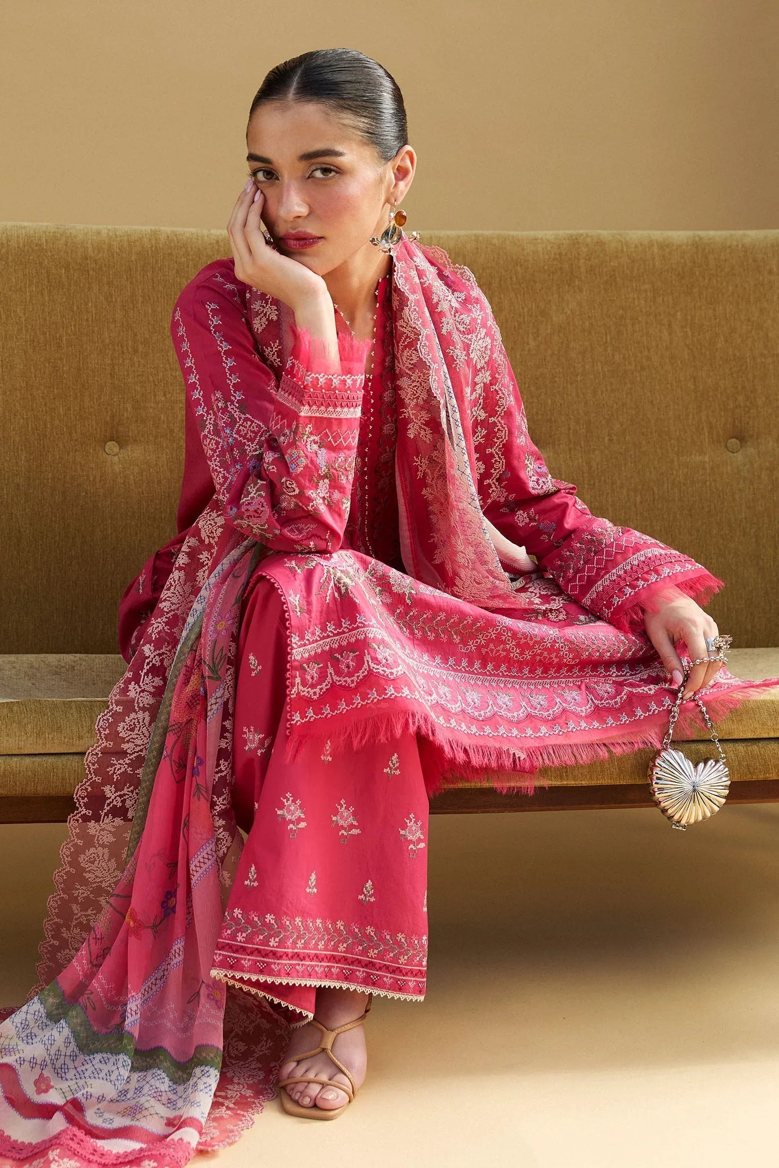 Zara Shahjahan | Satori 25 | Hikari-7A - Rang-e-Khaas