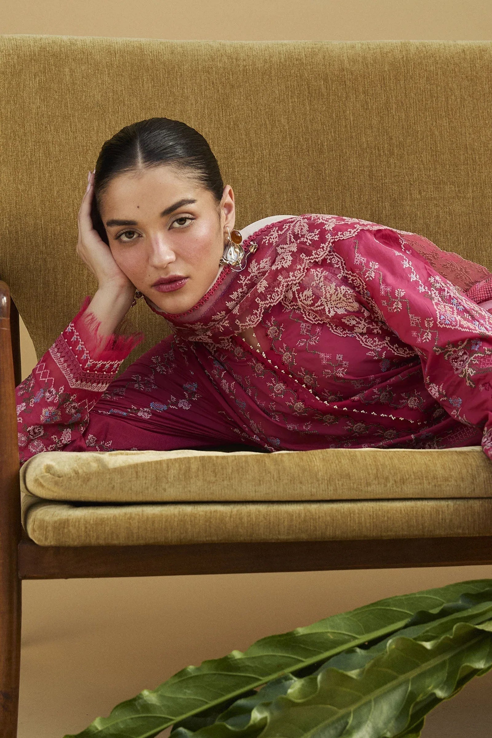 Zara Shahjahan | Satori 25 | Hikari-7A - Rang-e-Khaas