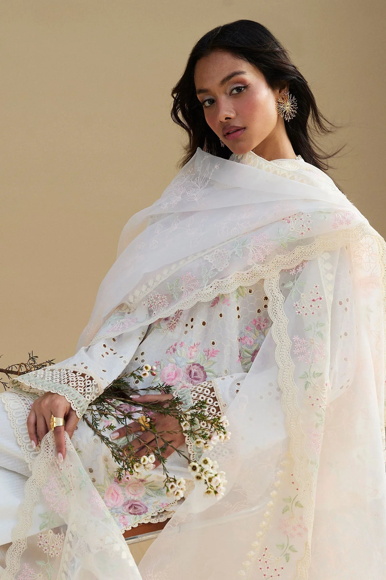 Zara Shahjahan | Satori 25 | Kairo-10A - Rang-e-Khaas