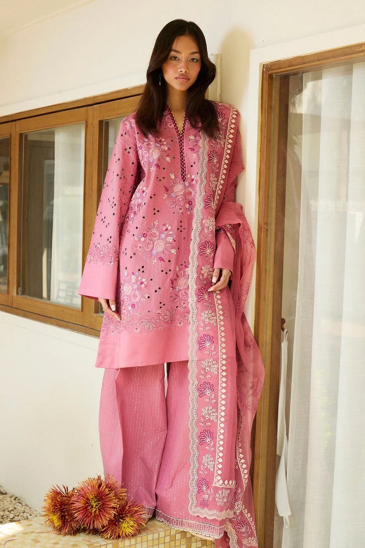 Zara Shahjahan | Satori 25 | Kairo-10B - Rang-e-Khaas