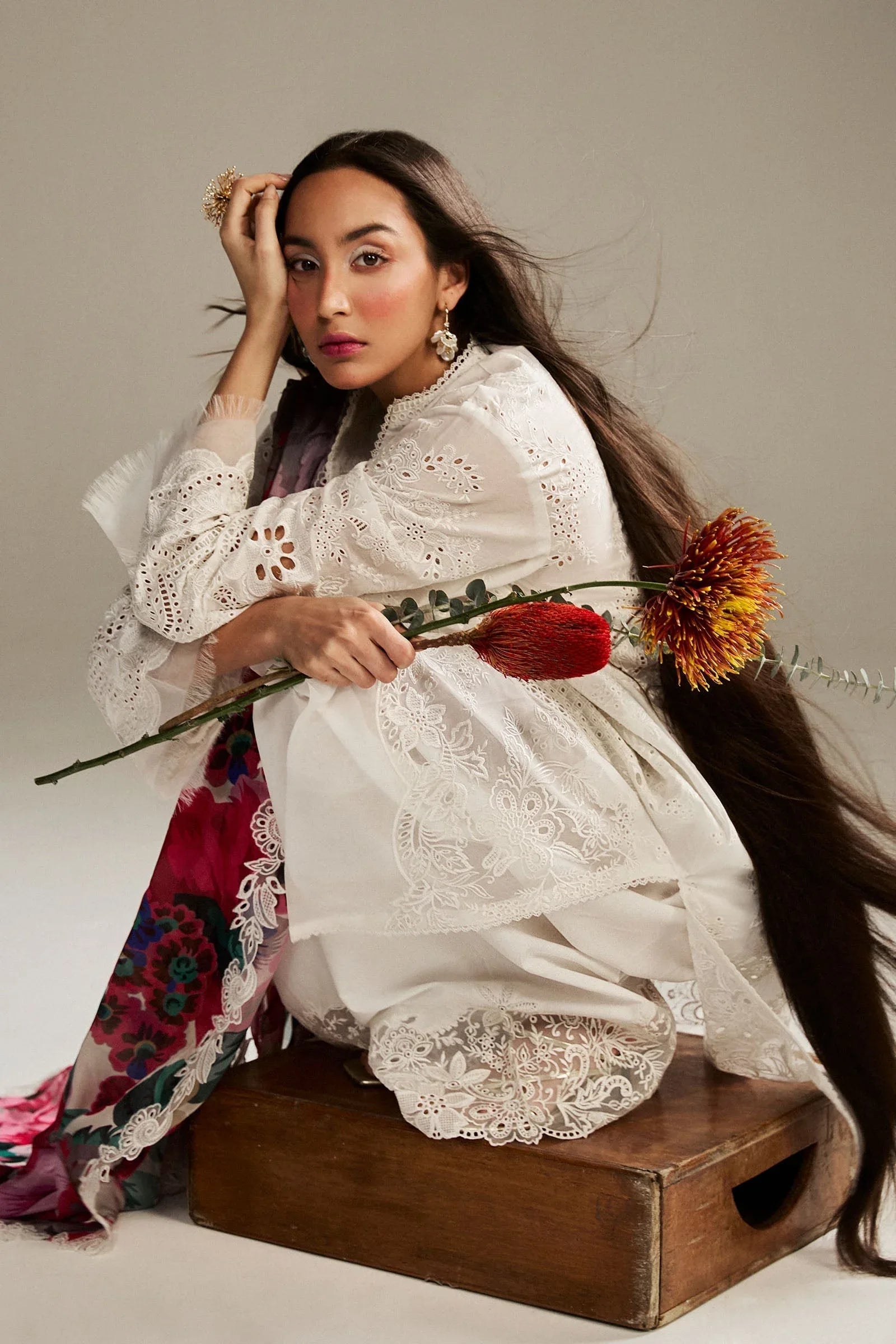 Zara Shahjahan | Satori 25 | Kaori-1A - Rang-e-Khaas