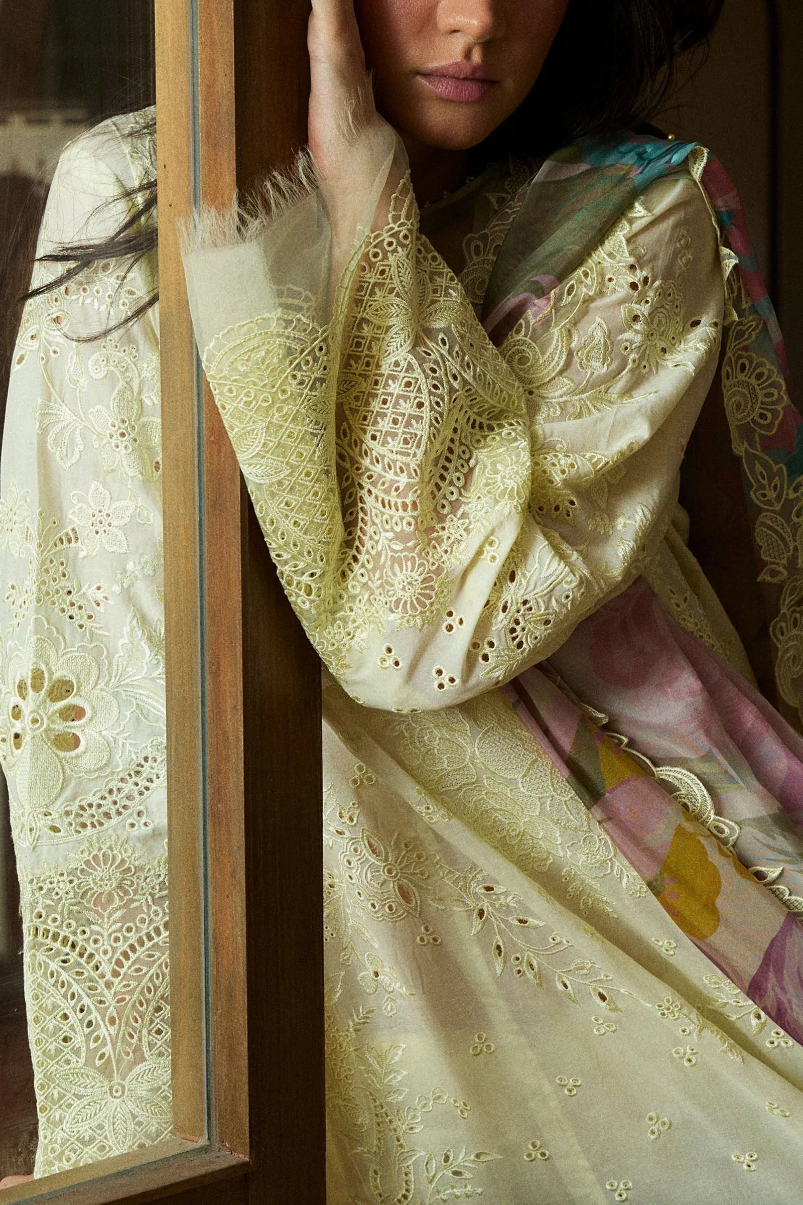 Zara Shahjahan | Satori 25 | Kaori-1B - Rang-e-Khaas