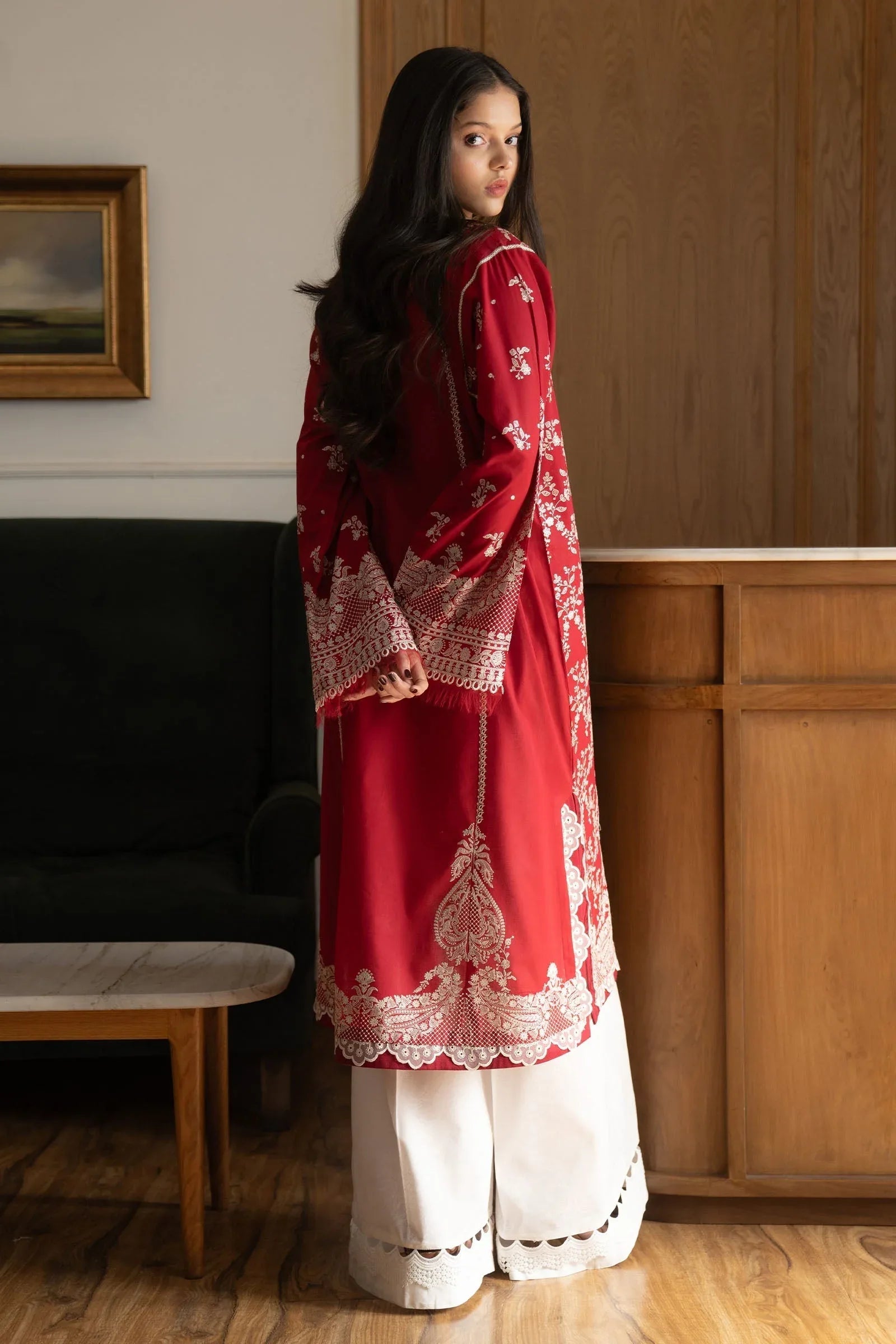 Zara Shahjahan | Satori 25 | Mei-8A - Rang-e-Khaas