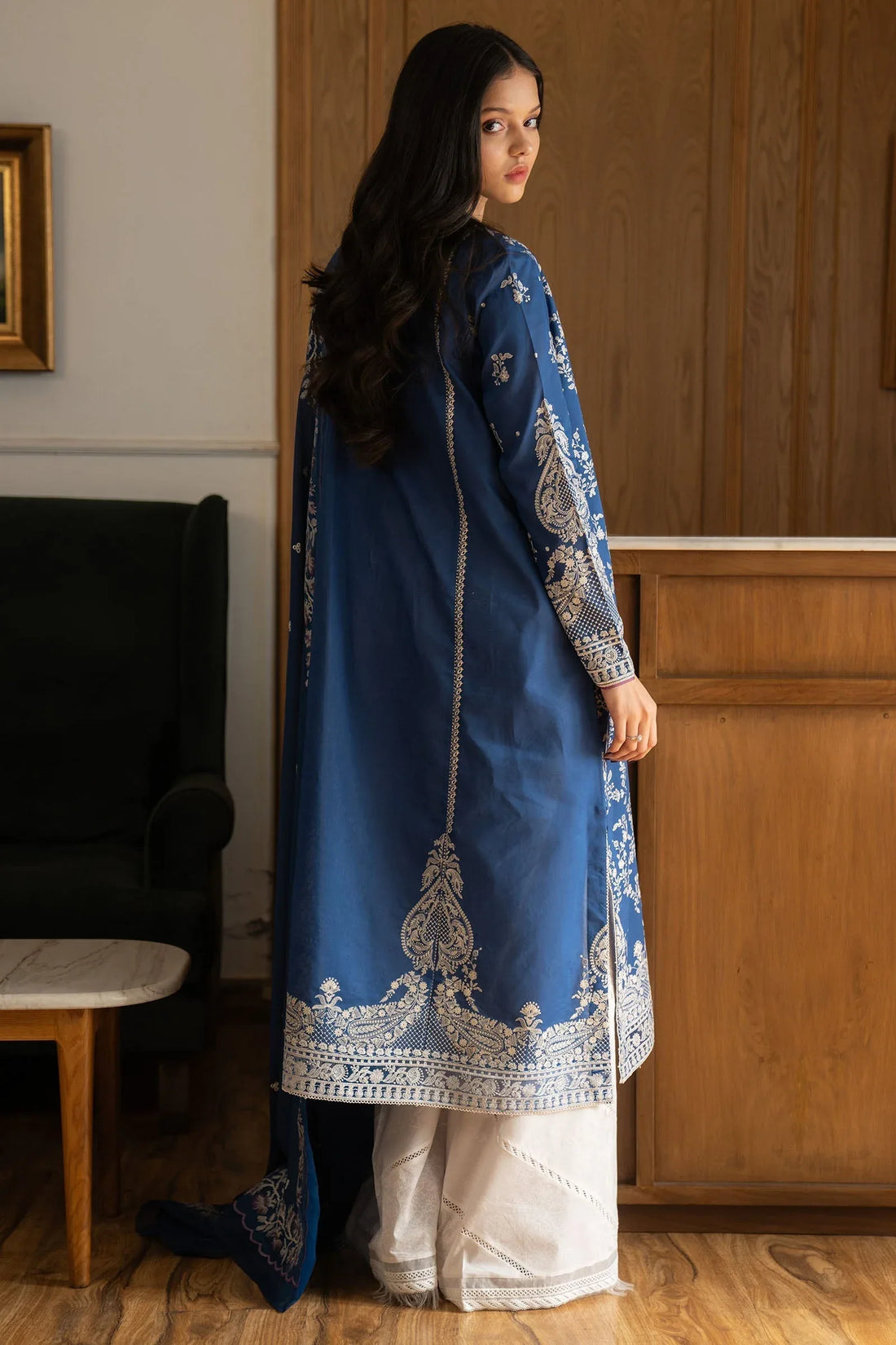 Zara Shahjahan | Satori 25 | Mei-8B - Rang-e-Khaas