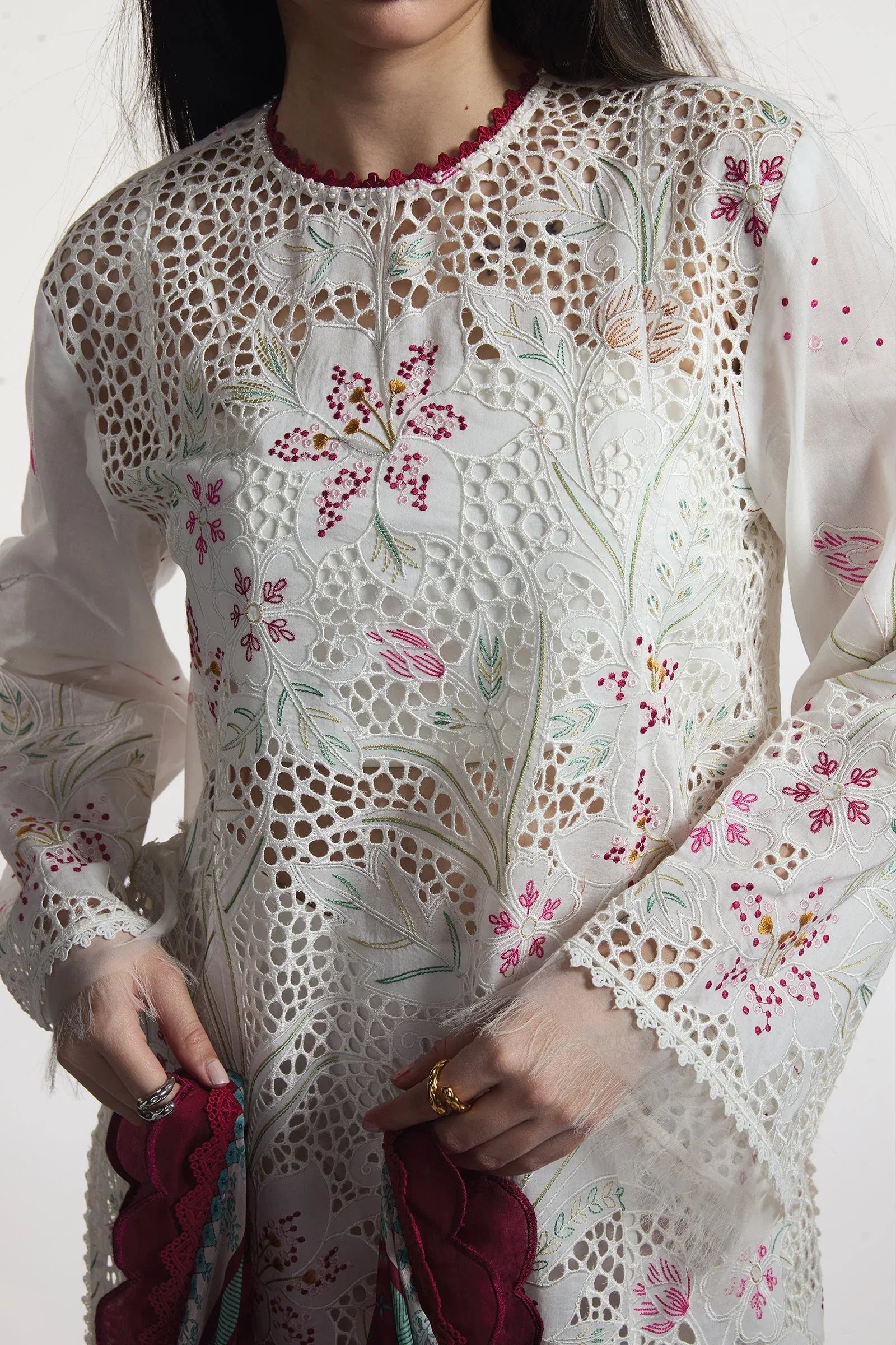 Zara Shahjahan | Satori 25 | Umi-3A - Rang-e-Khaas