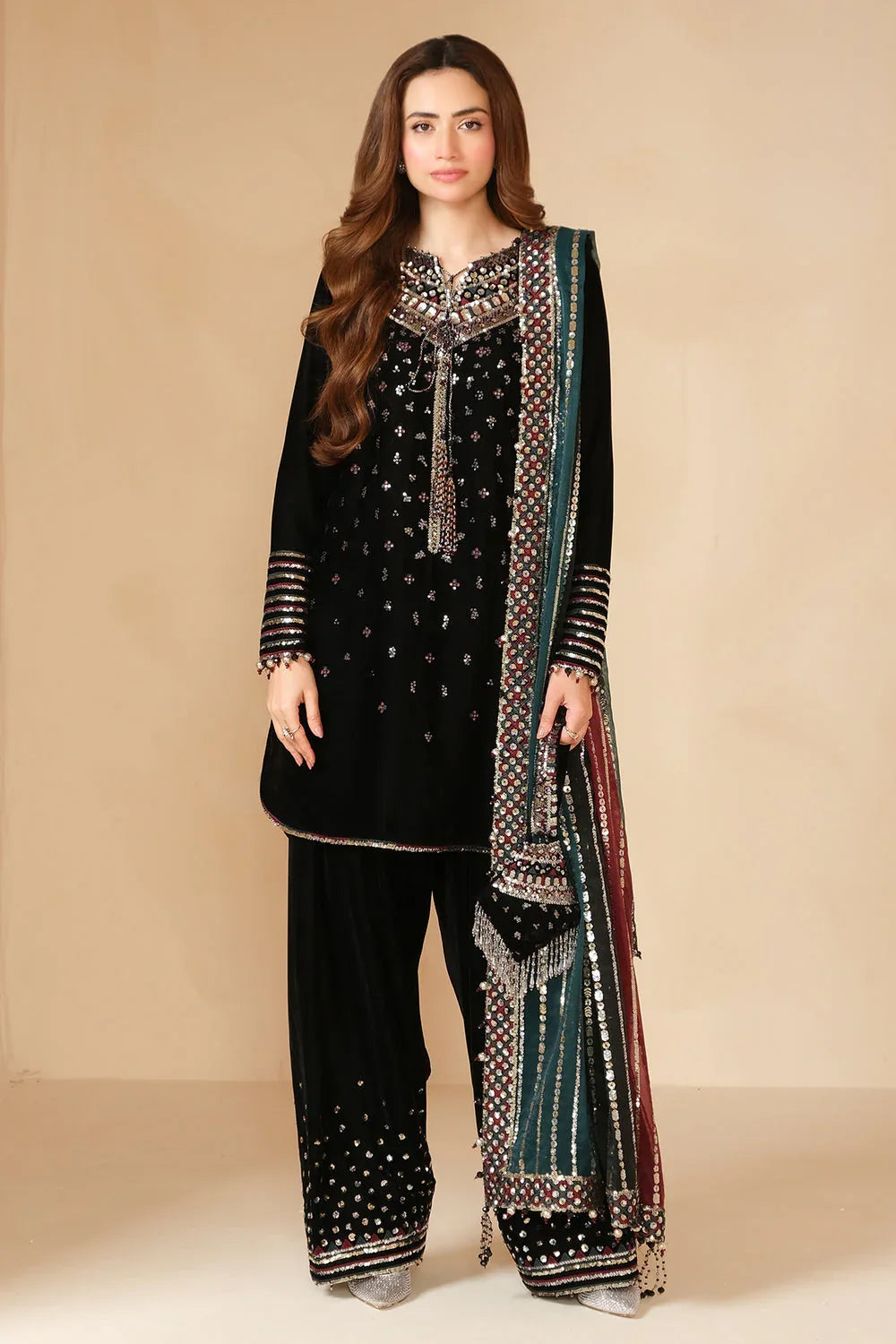 Jazmin | Velvet Edit 24 | Velvet Formal VF-2037 - Rang-e-Khaas