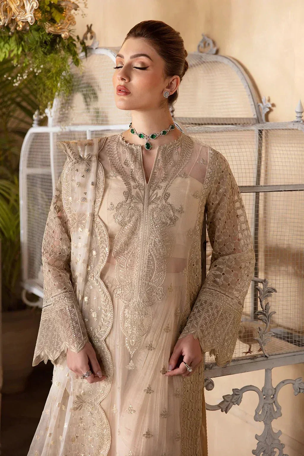 Afrozeh | La Fuchsia 24 | Daisy - Rang-e-Khaas