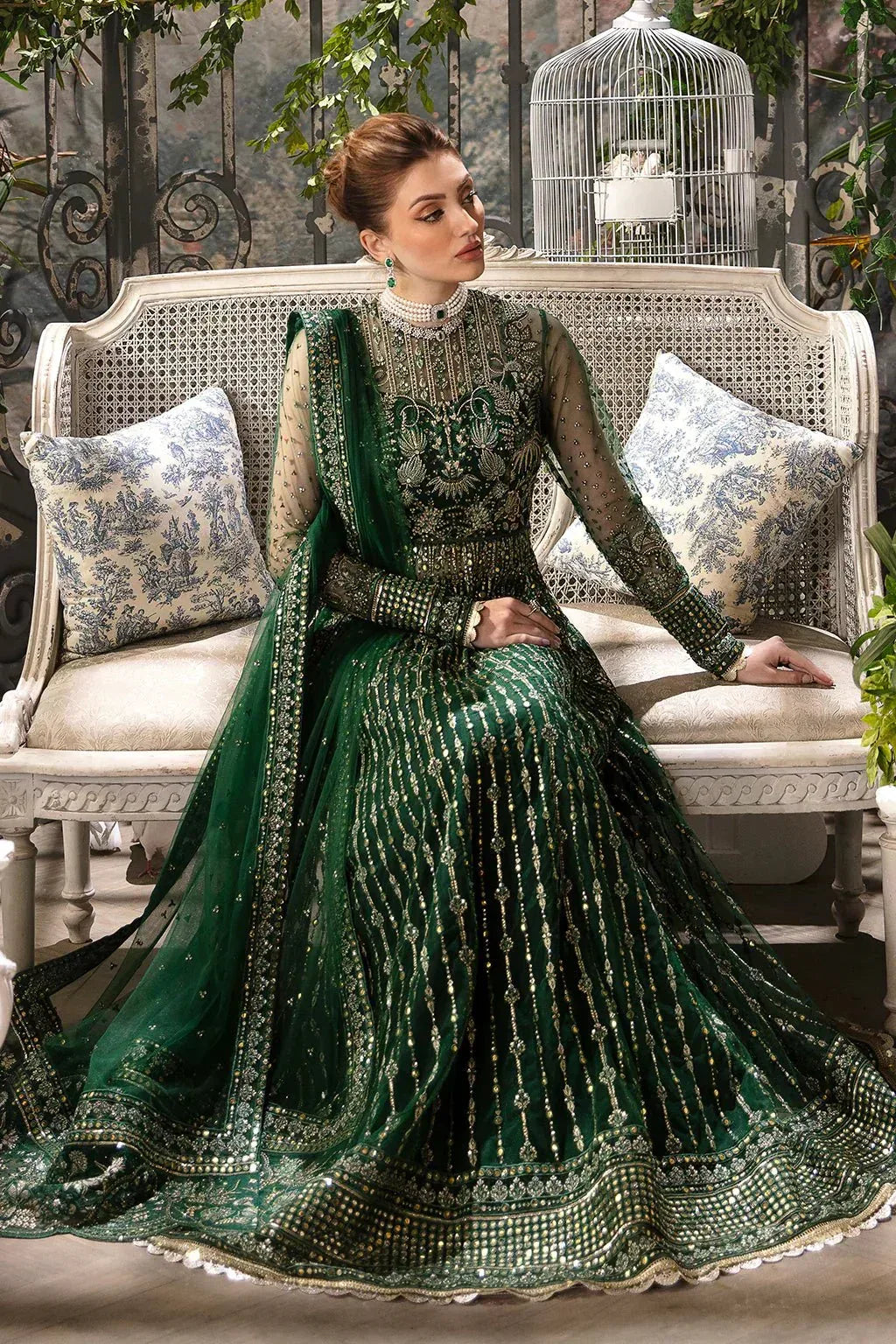Afrozeh | La Fuchsia 24 | Fiora - Rang-e-Khaas