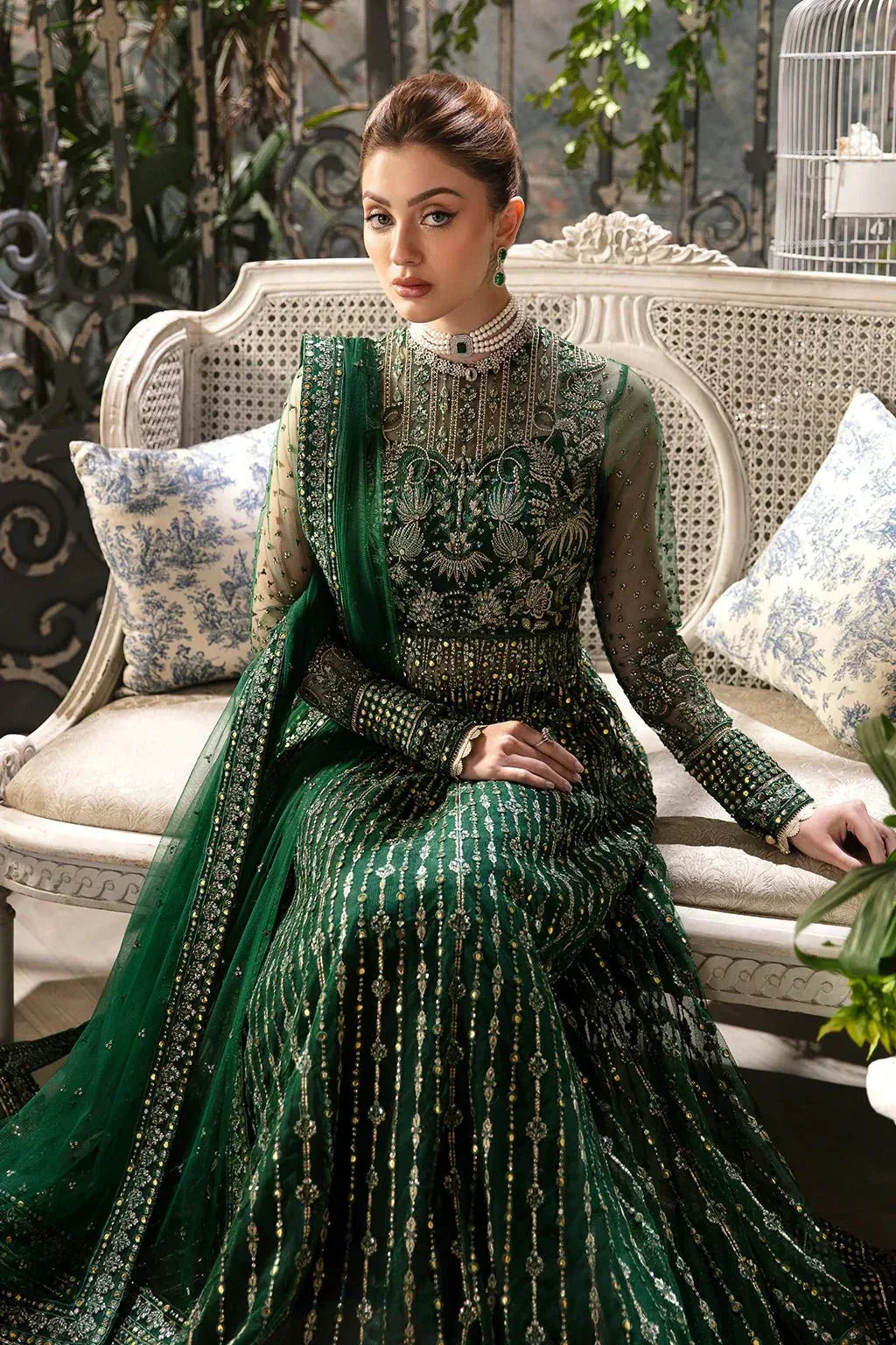 Afrozeh | La Fuchsia 24 | Fiora - Rang-e-Khaas