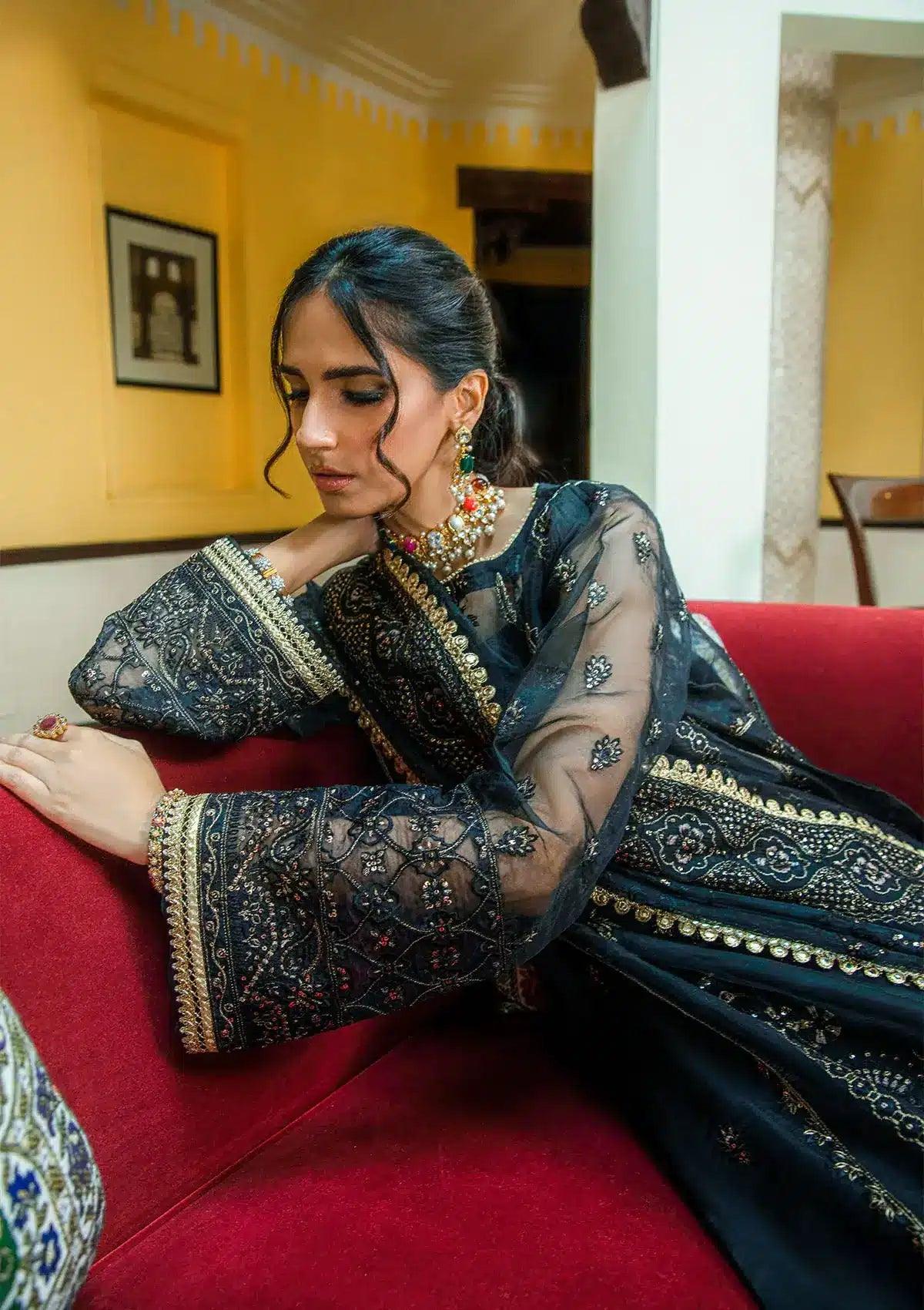 Aik Atelier | Formals Collection | GLOSSIER - LOOK 08 - Rang-e-Khaas