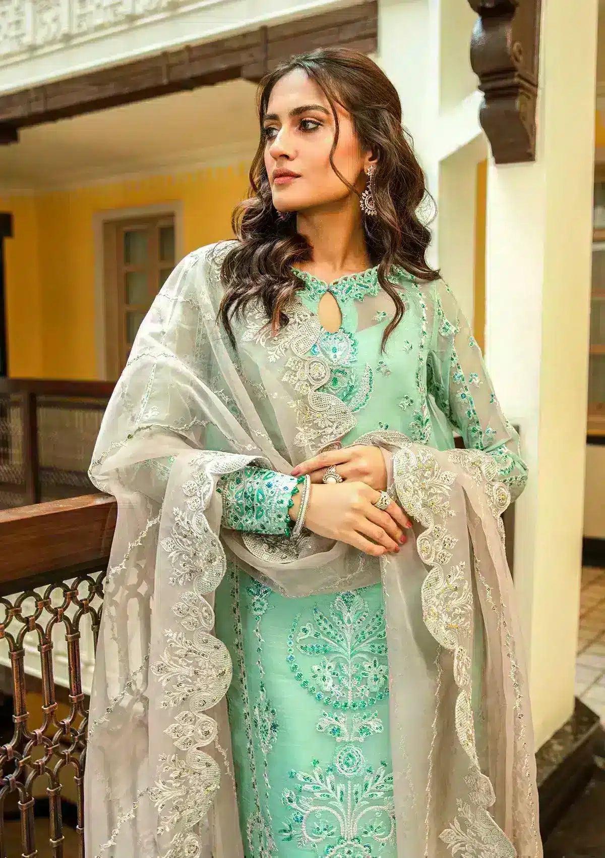 Aik Atelier | Formals Collection | GLOSSIER - LOOK 10 - Rang-e-Khaas