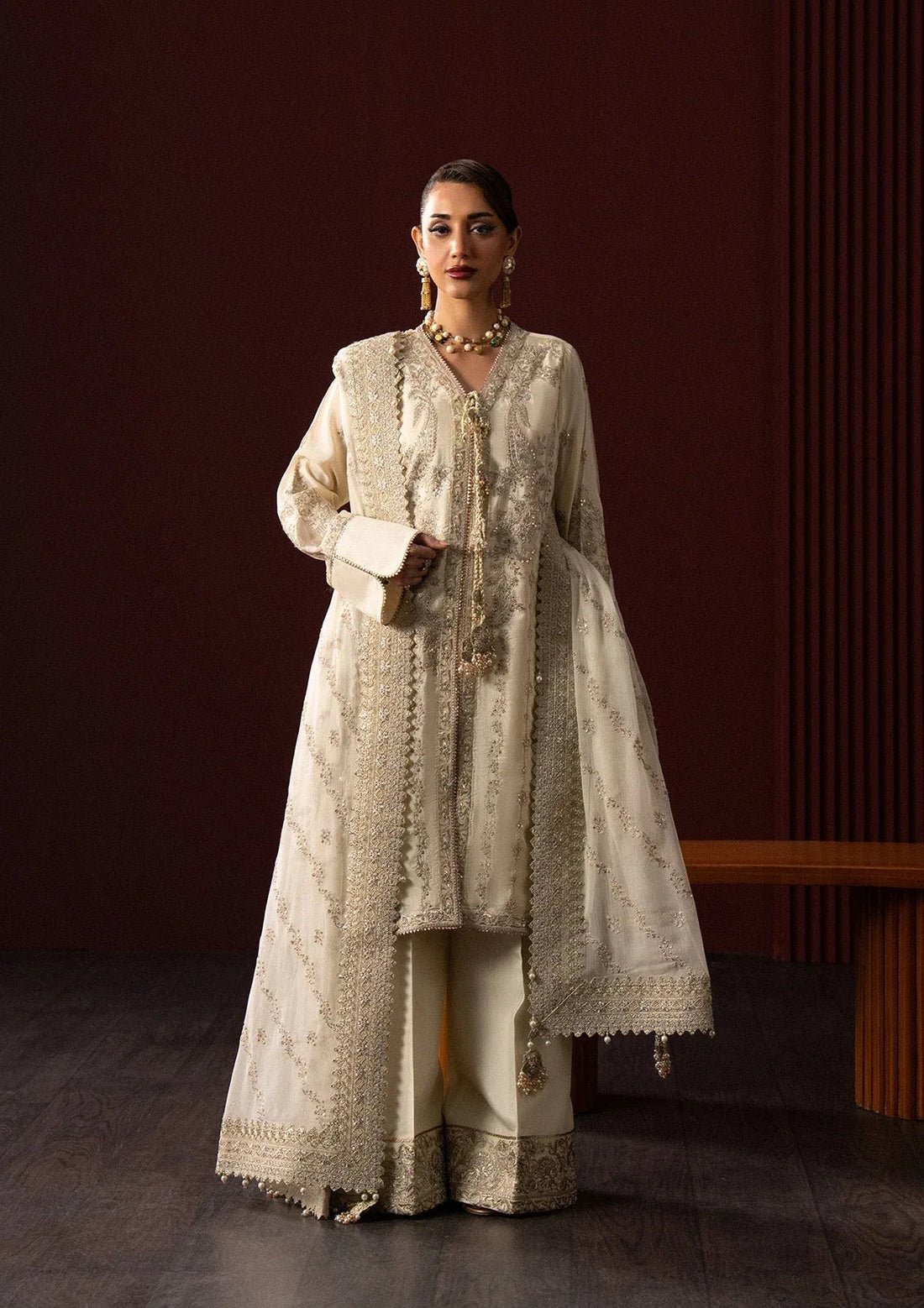 Aik Atelier | Lady Aik 25 | LOOK 01 - Rang-e-Khaas